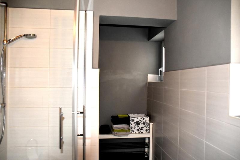 One-Bedroom Apartment - Photo 14