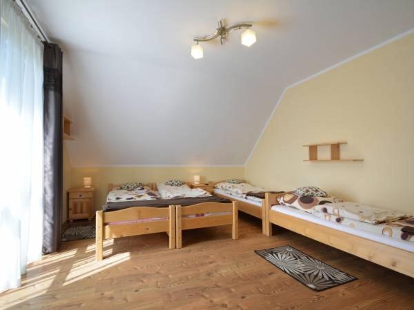 Quadruple Room with Mountain View photo 1