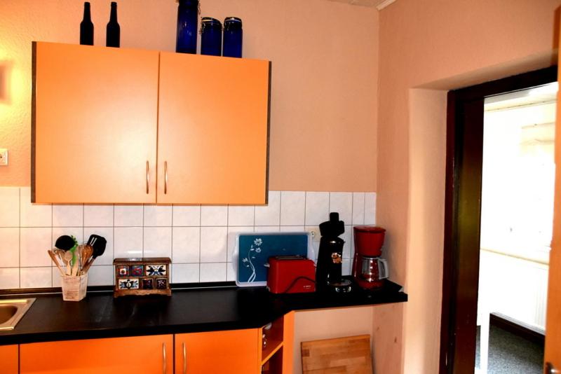 One-Bedroom Apartment - Photo 12