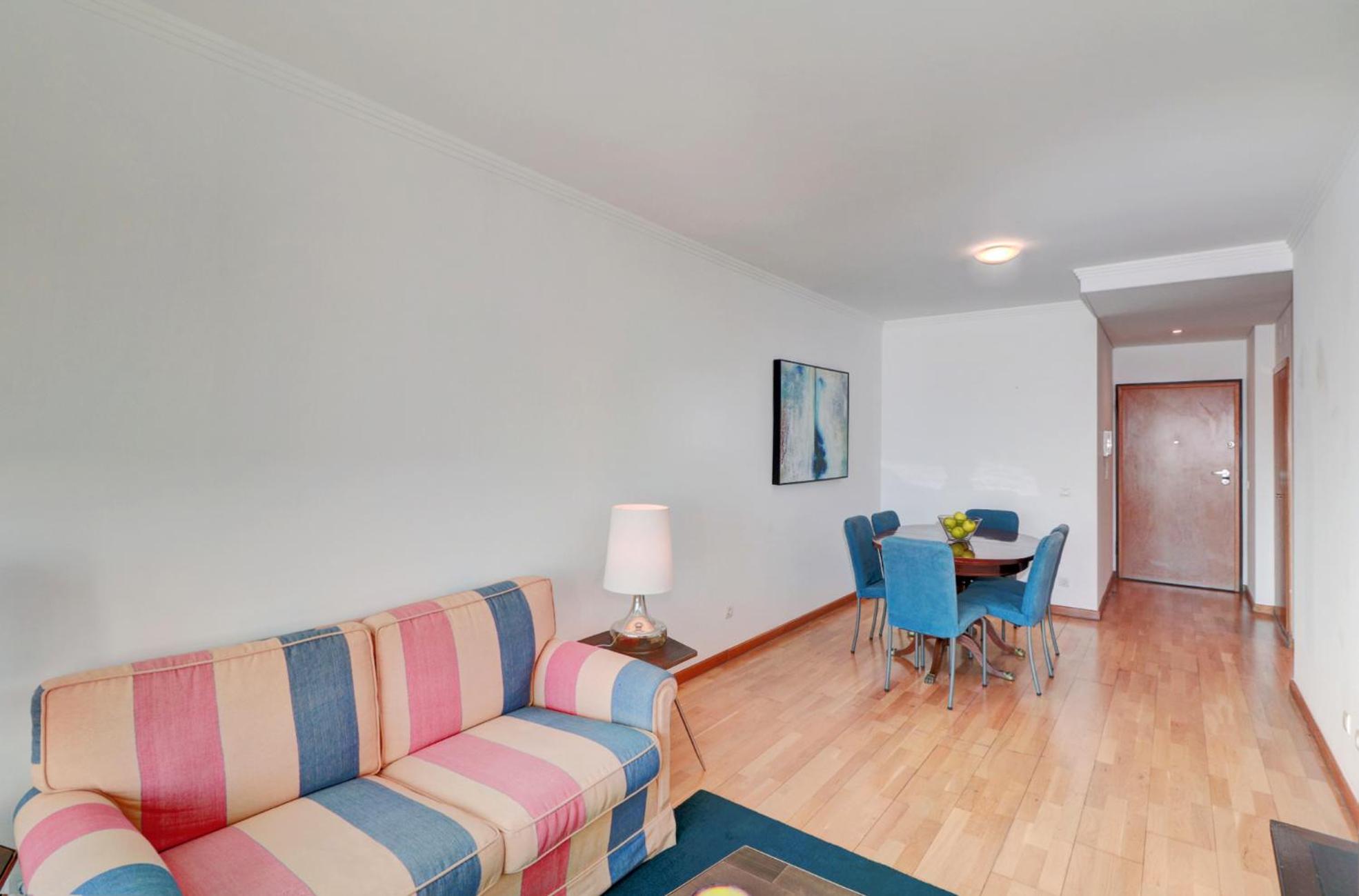 Apartment - Photo 5