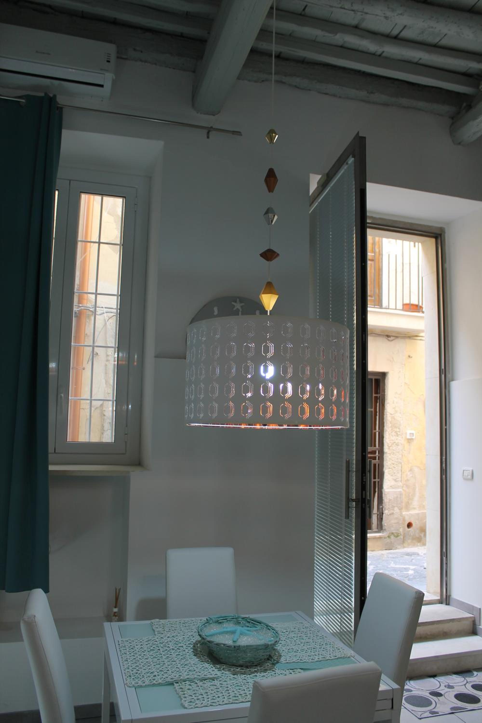 One-Bedroom Apartment - Photo 39