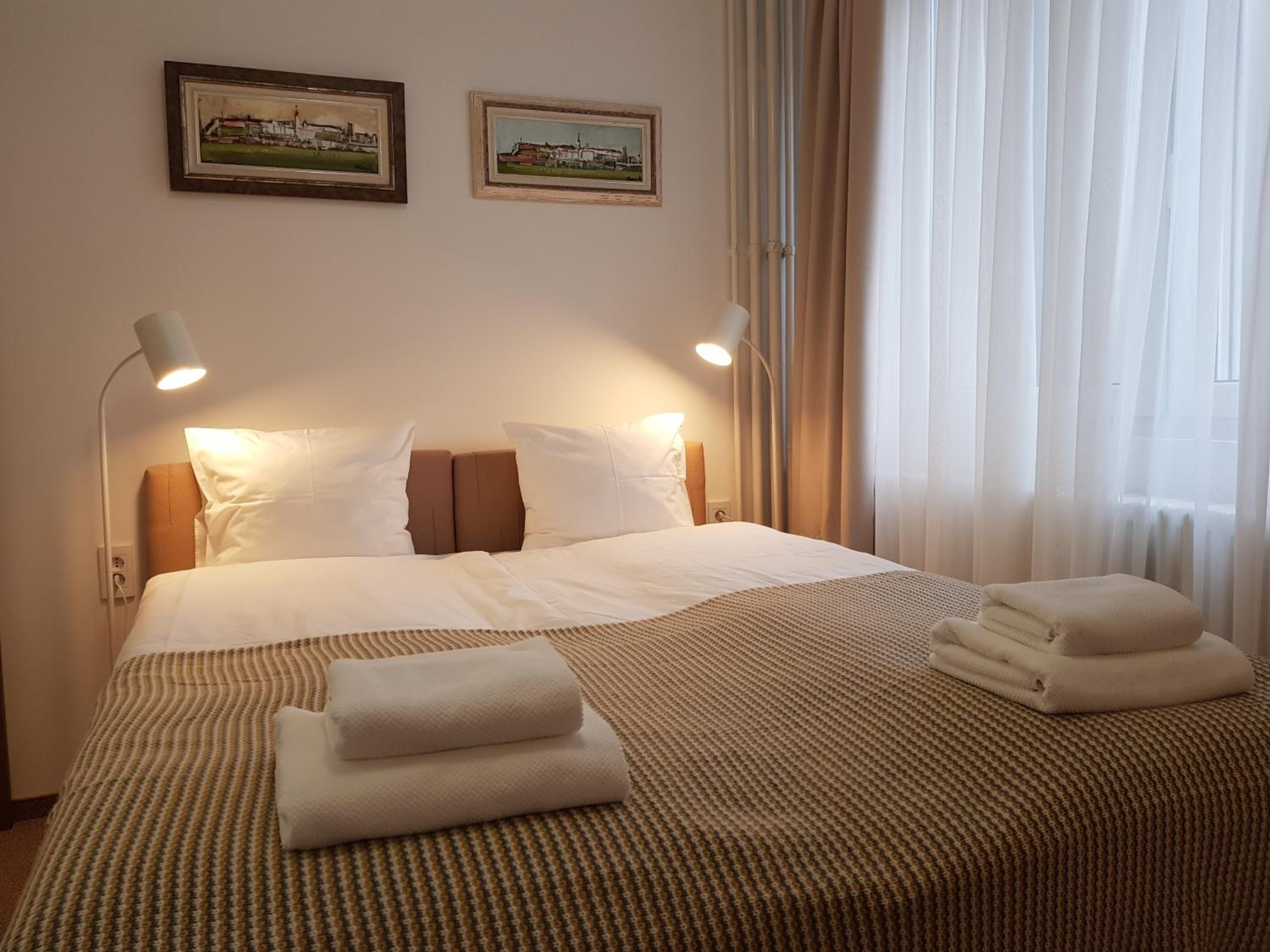 Studio Apartment - Photo 11