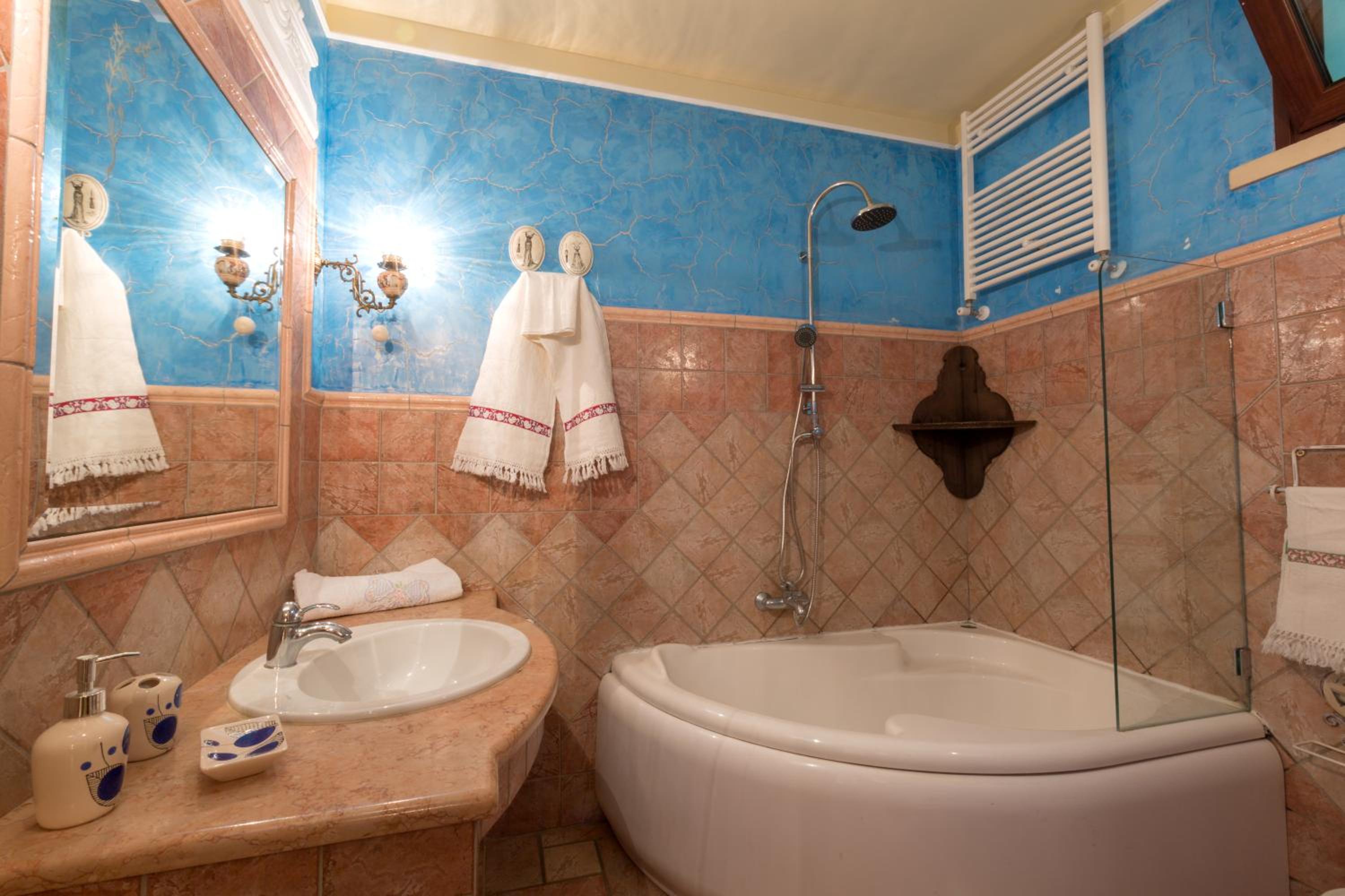Villa photo 2