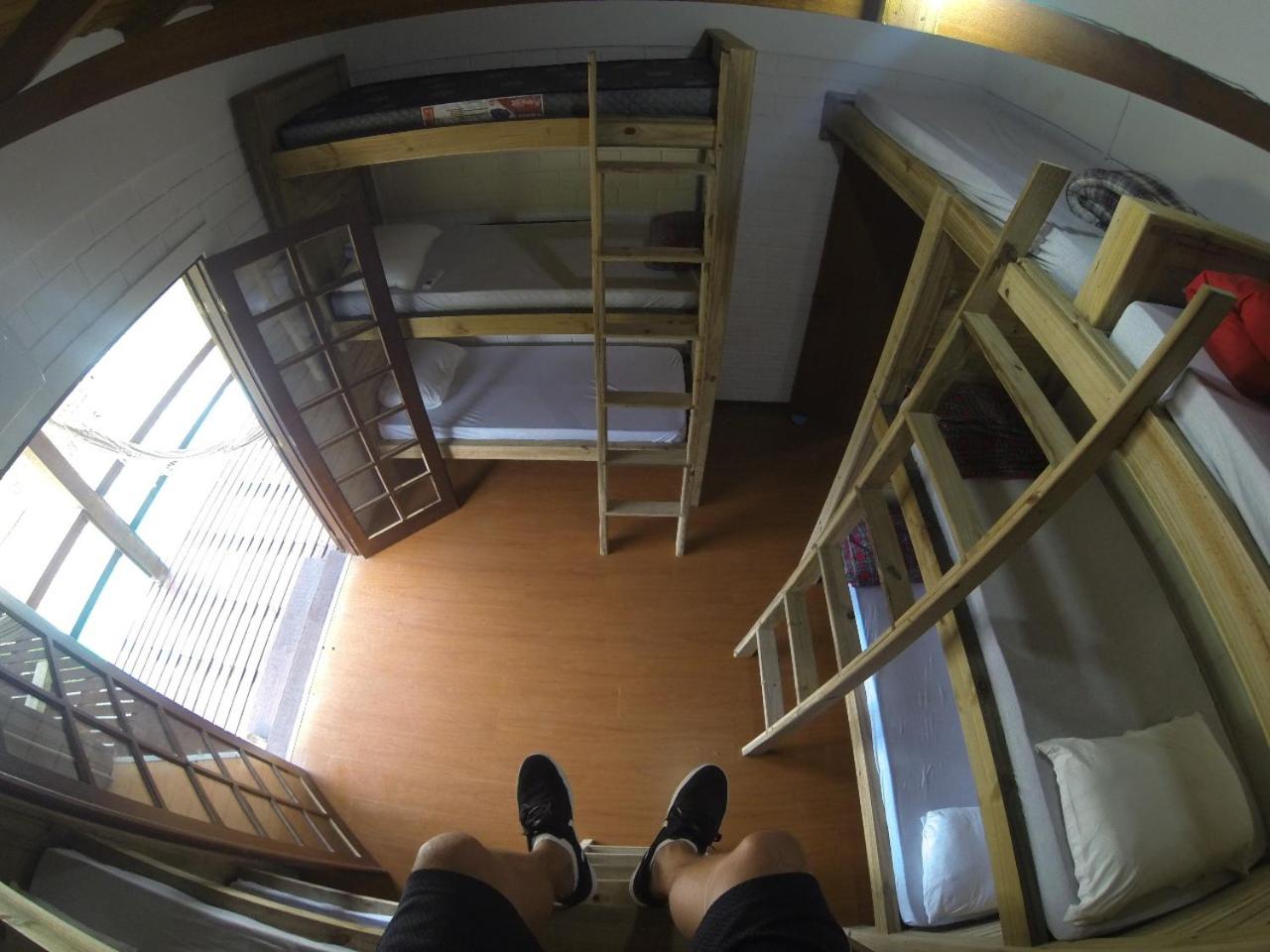 Bed in 10-Bed Mixed Dormitory Room photo 1