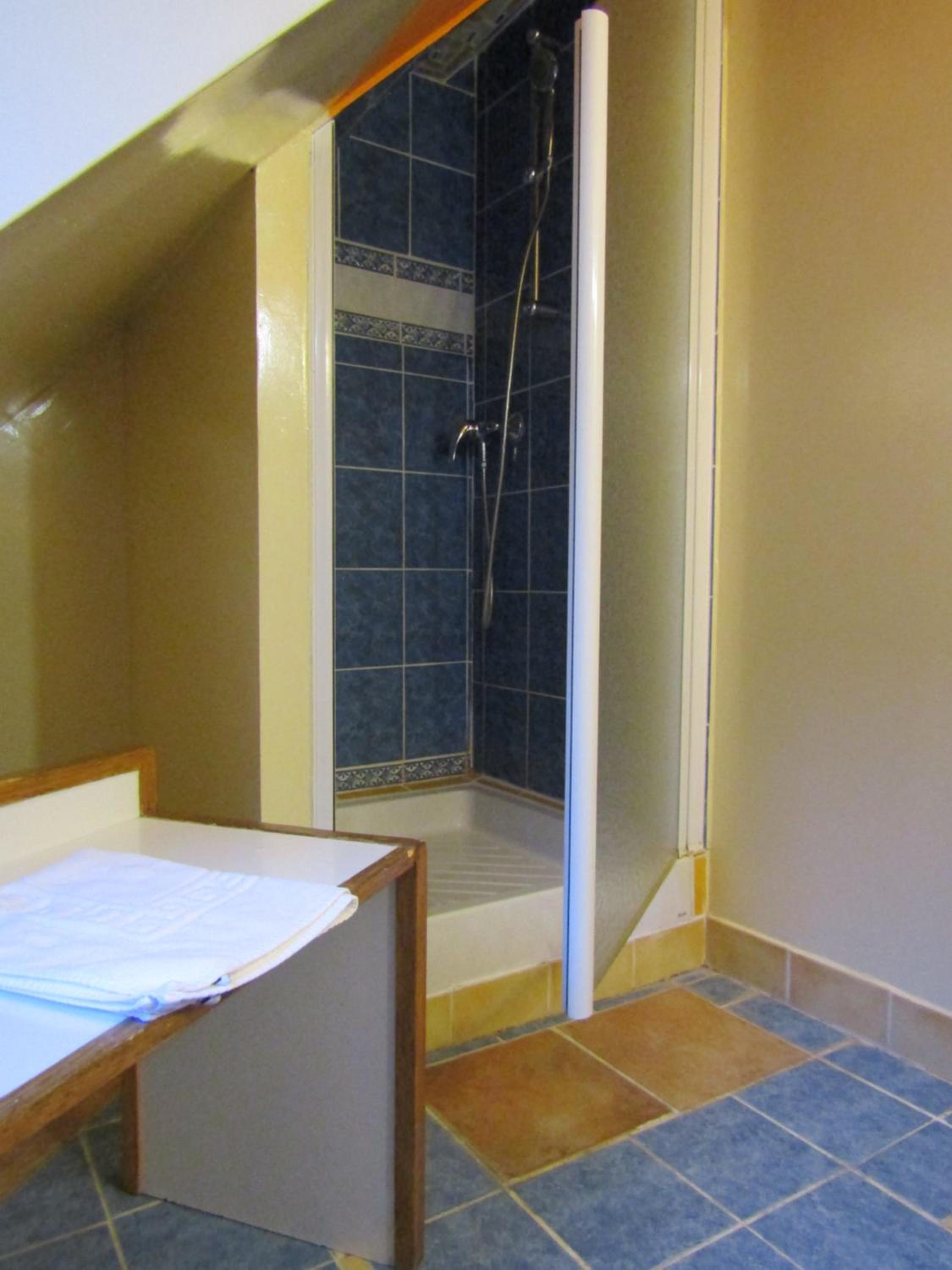 Standard Family Suite - Photo 3