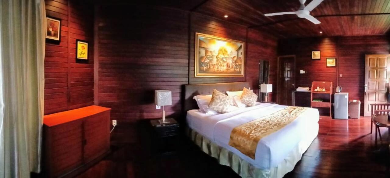 Suite - Photo 7