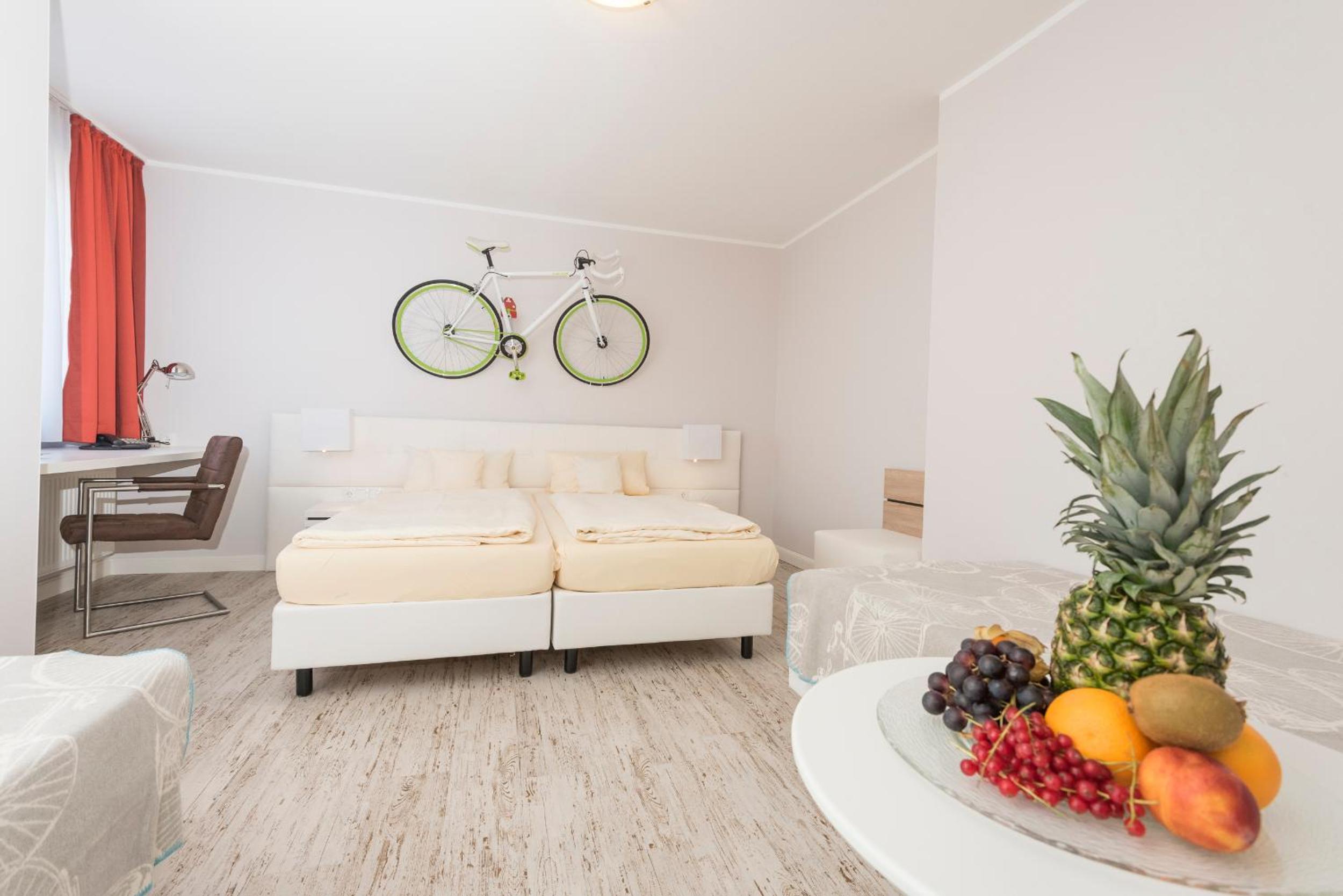 Triple Room photo 2