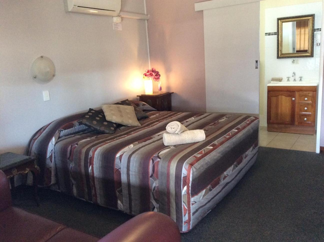 King Suite photo 2