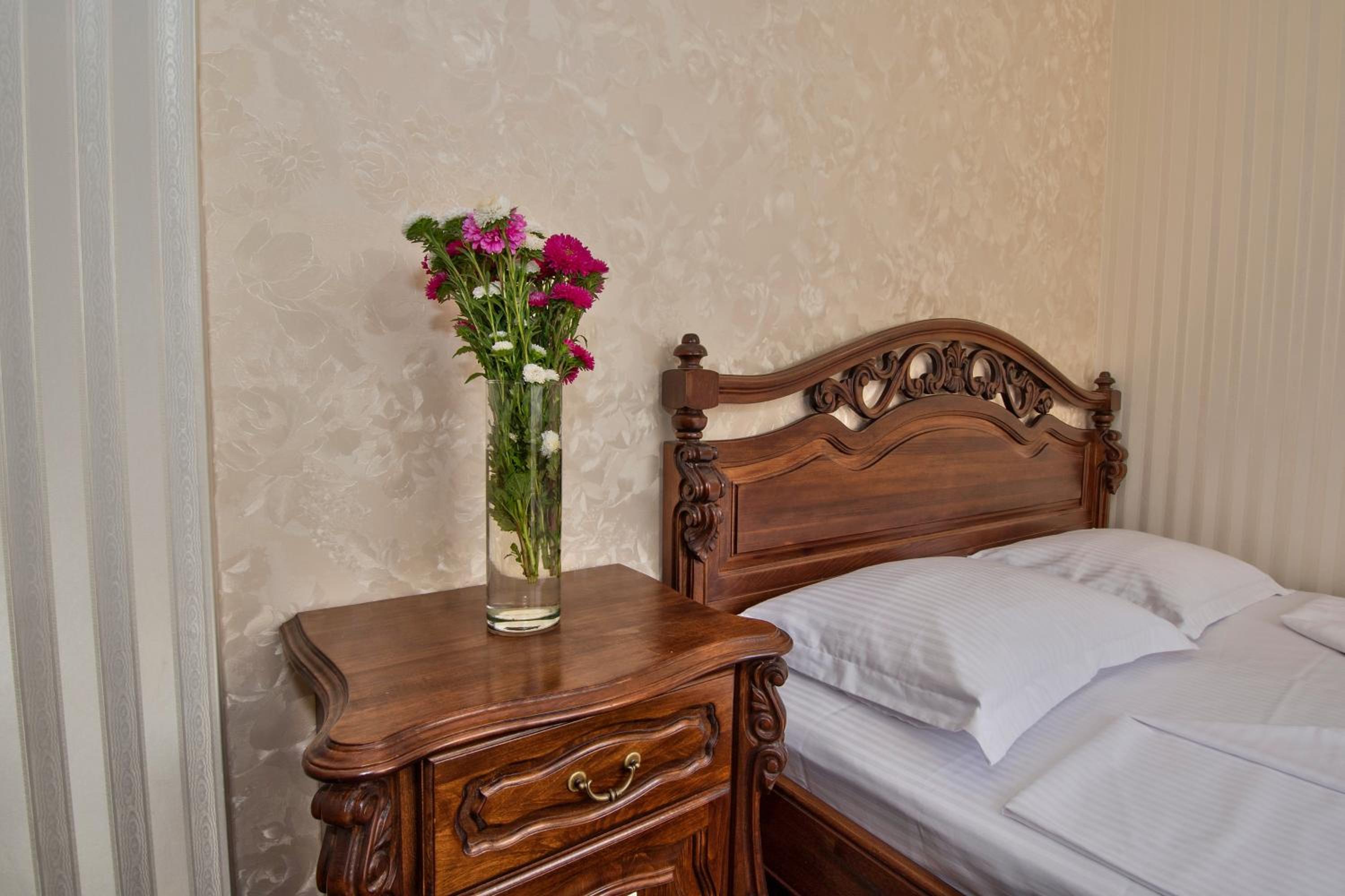Deluxe Double Room with Balcony photo 1