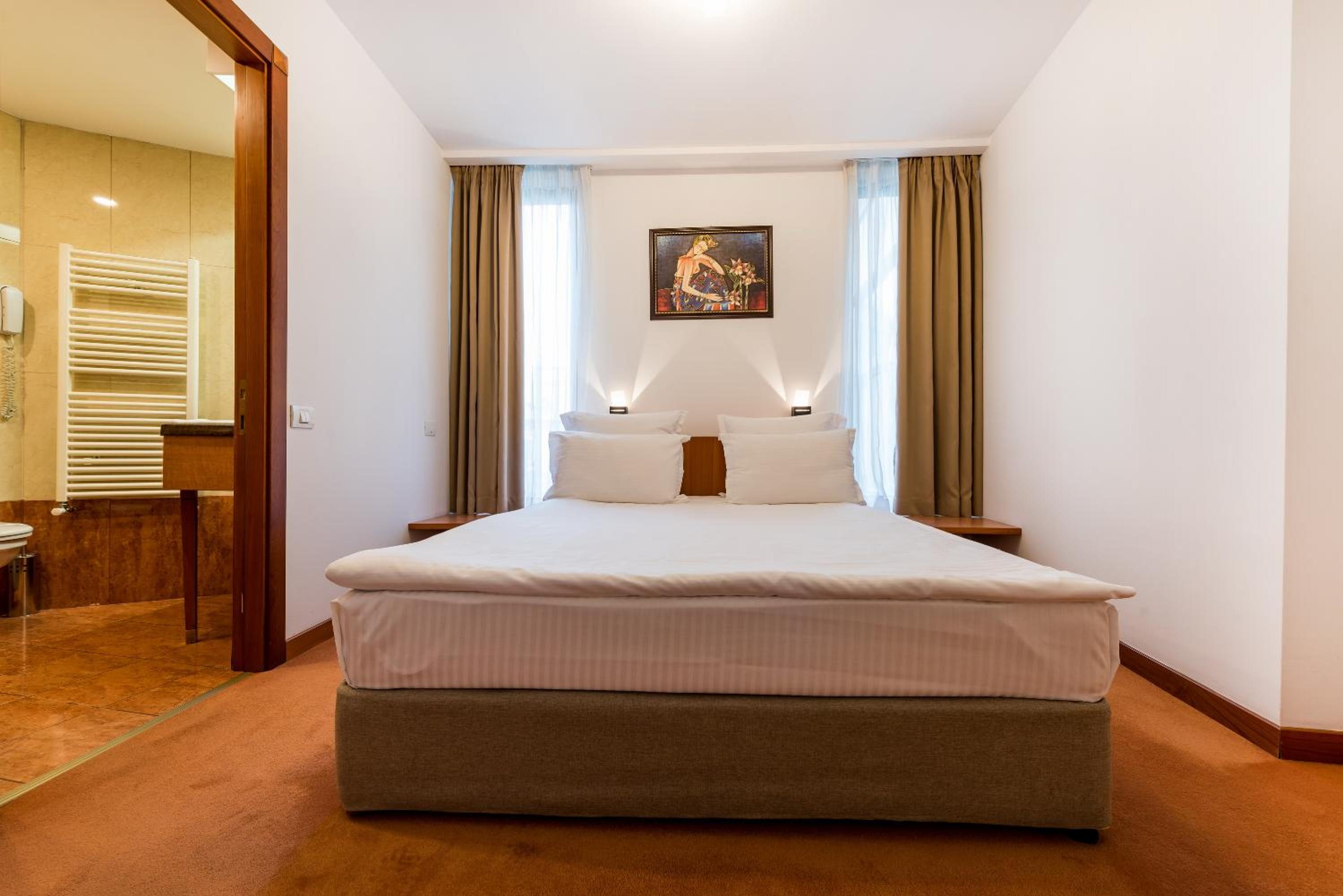 Junior Suite - Photo 1