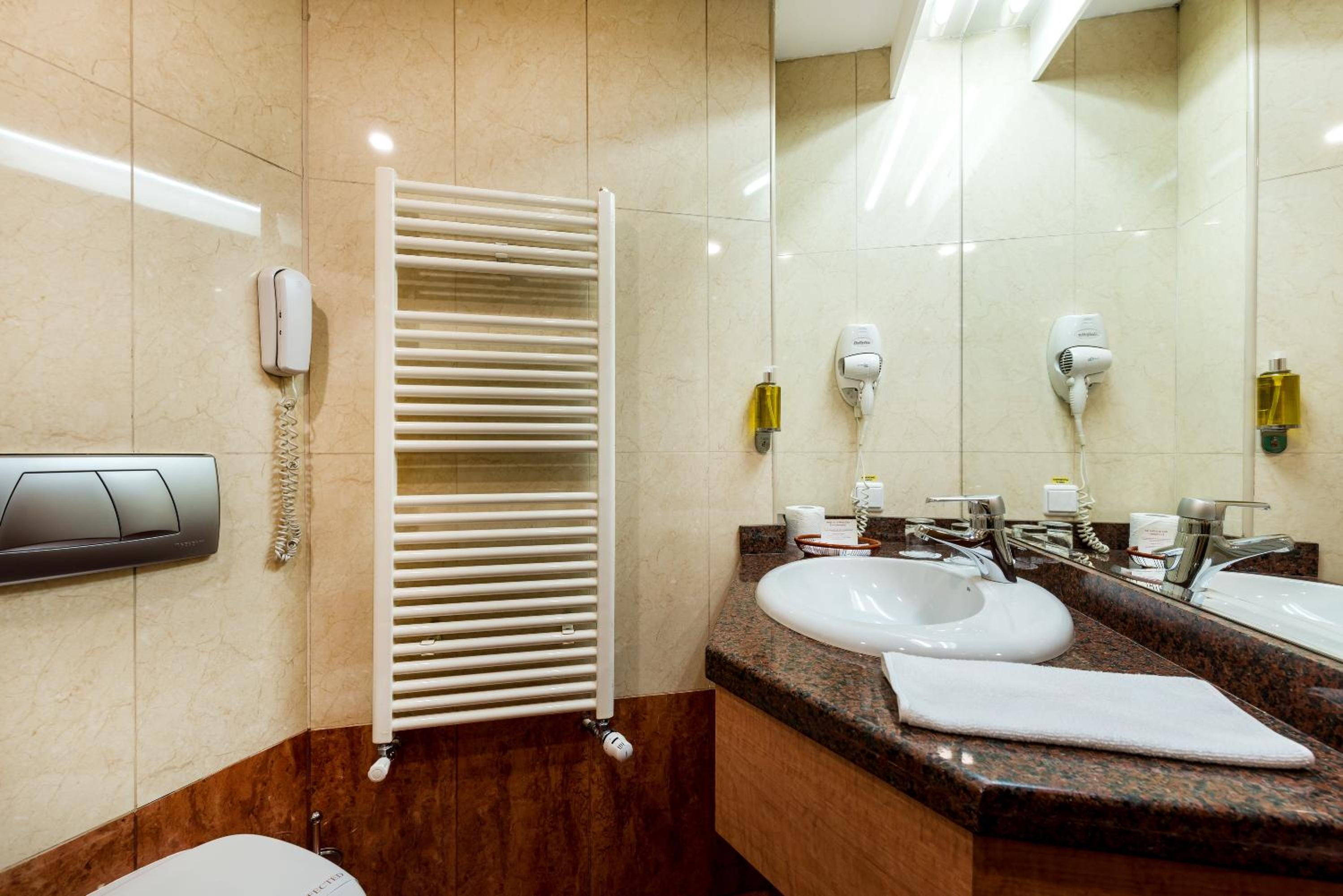 Junior Suite - Photo 3