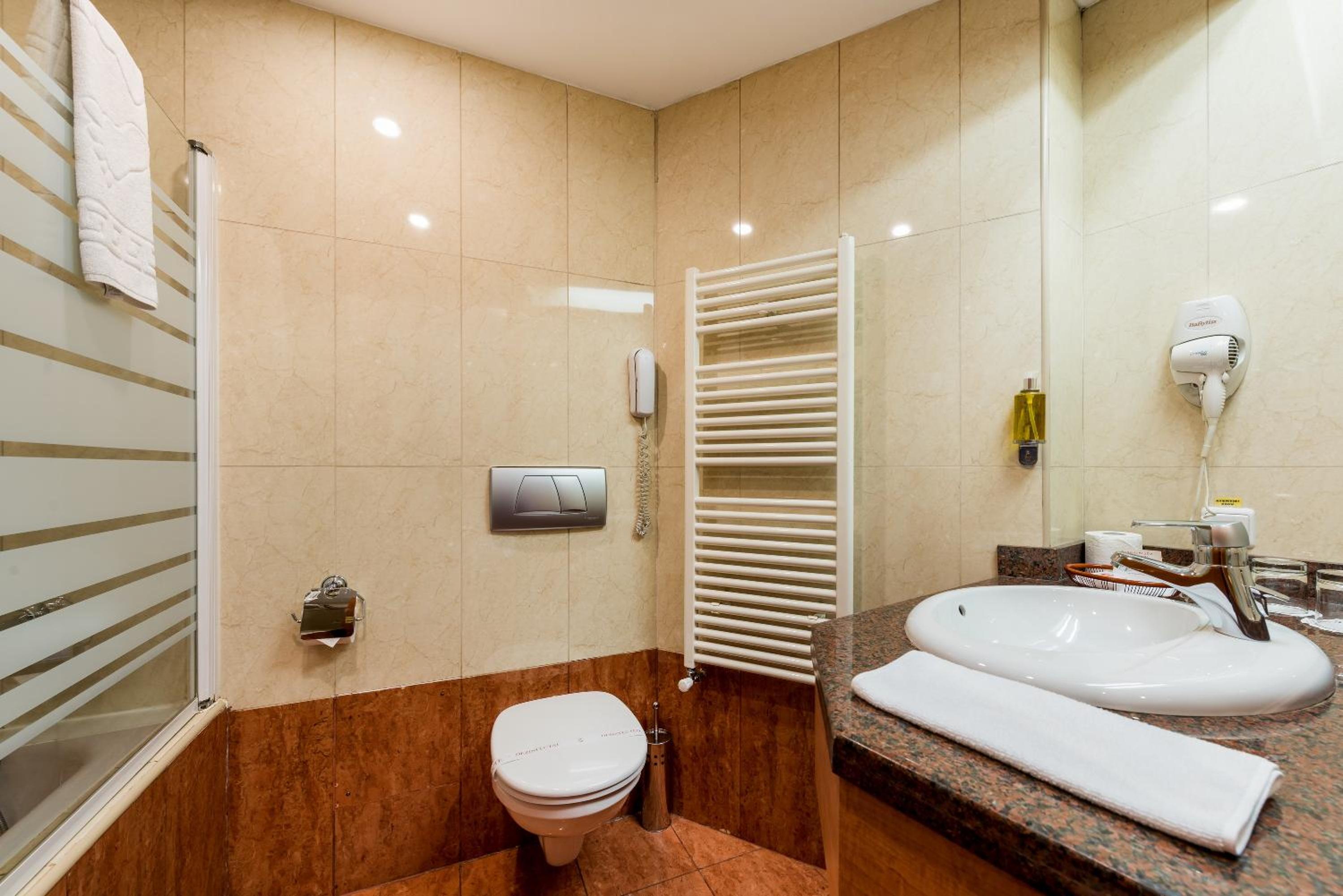 Junior Suite - Photo 8