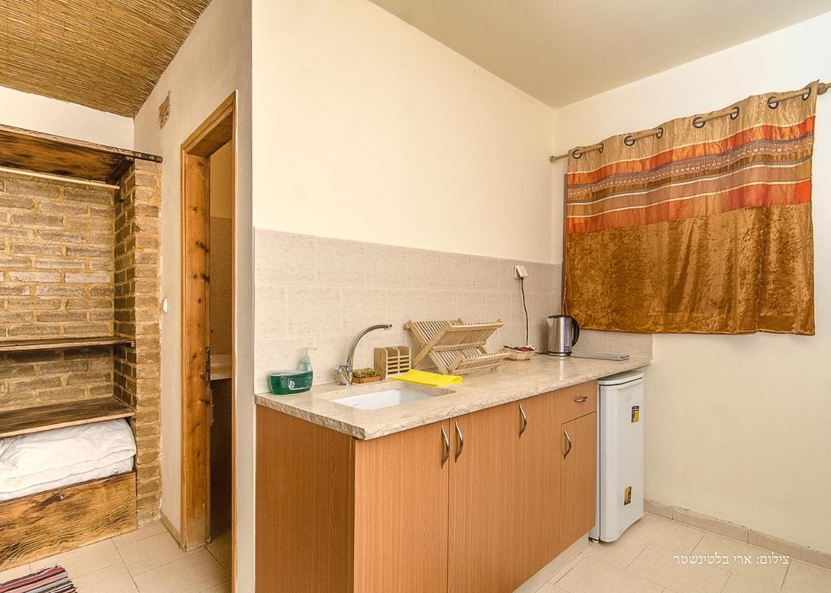 Double or Twin Room - Photo 2