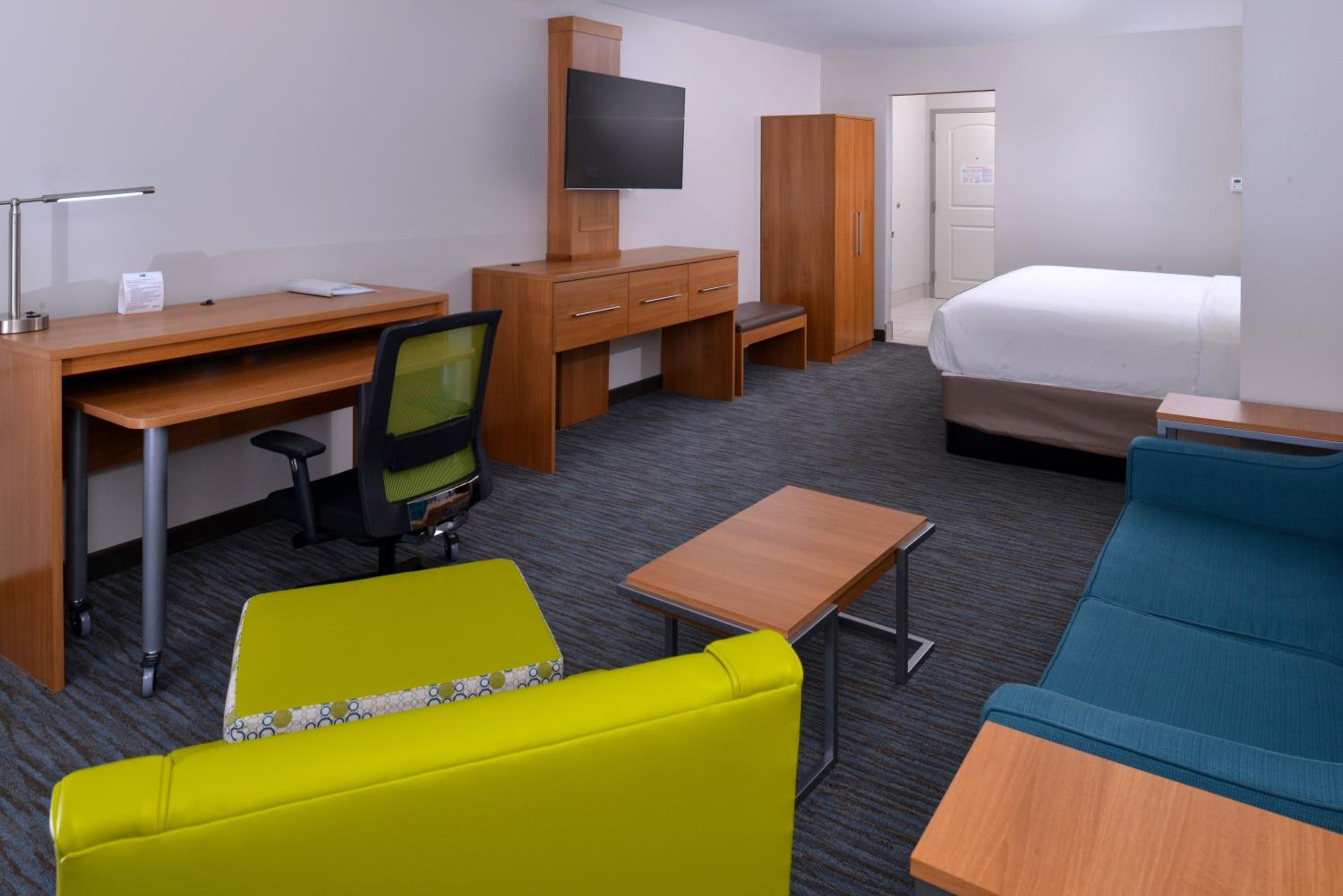 King Suite with Sofa Bed