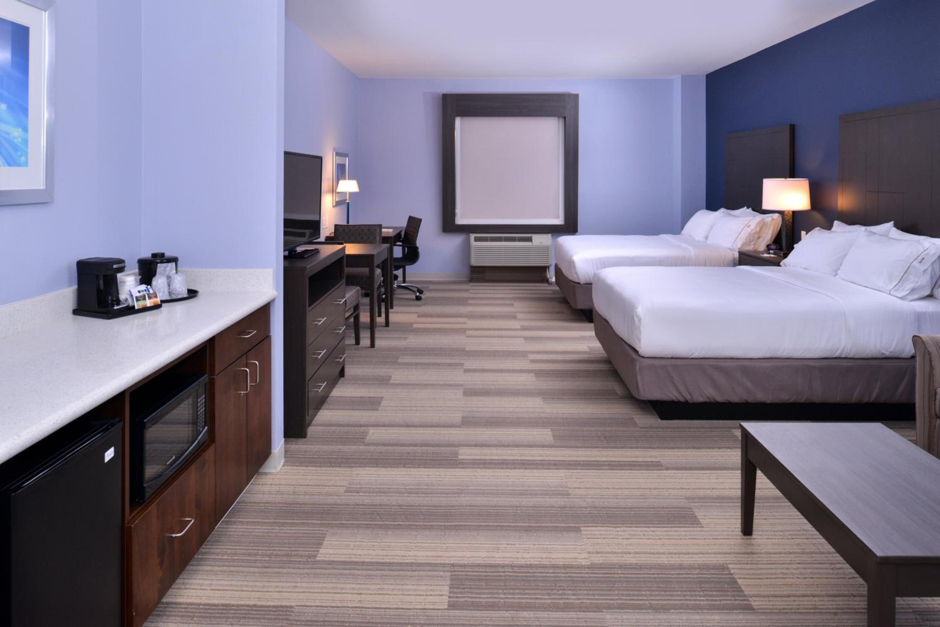 Suite with Two Queen Beds