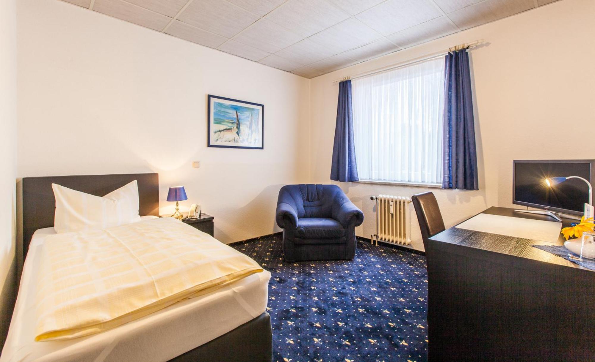 Single Room photo 1