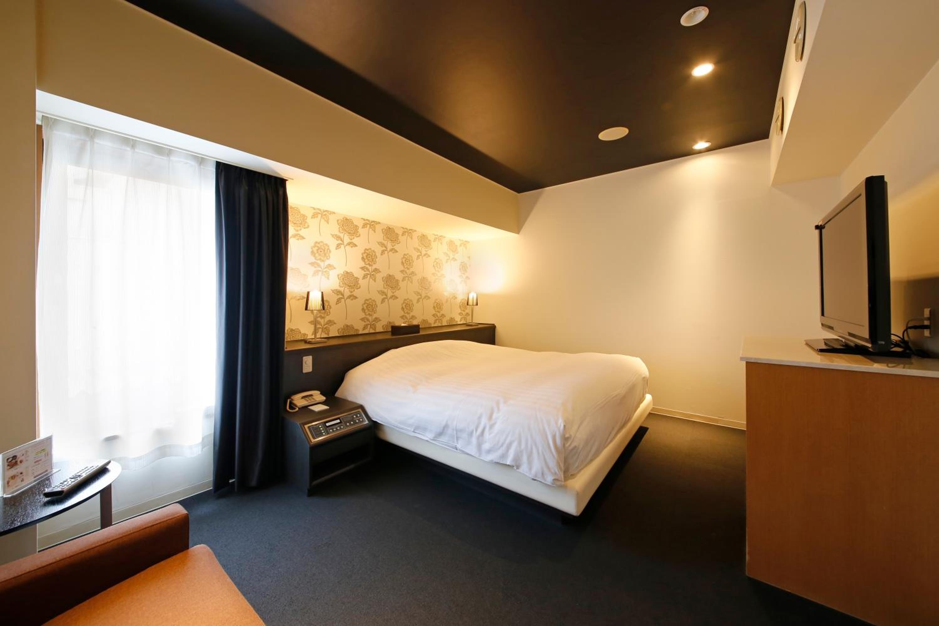 Standard Double Room - Smoking