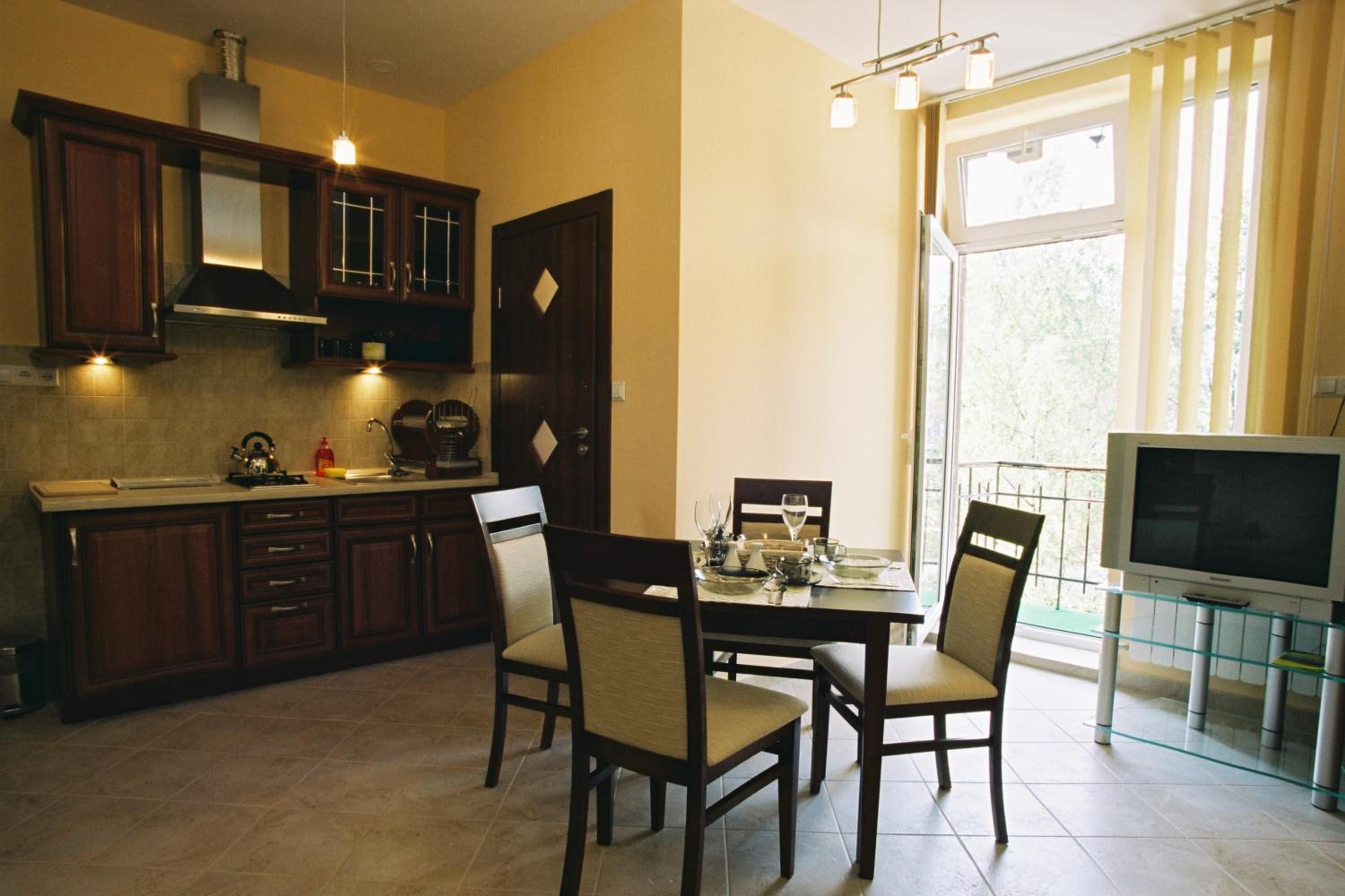 Two-Bedroom Apartment - Photo 5