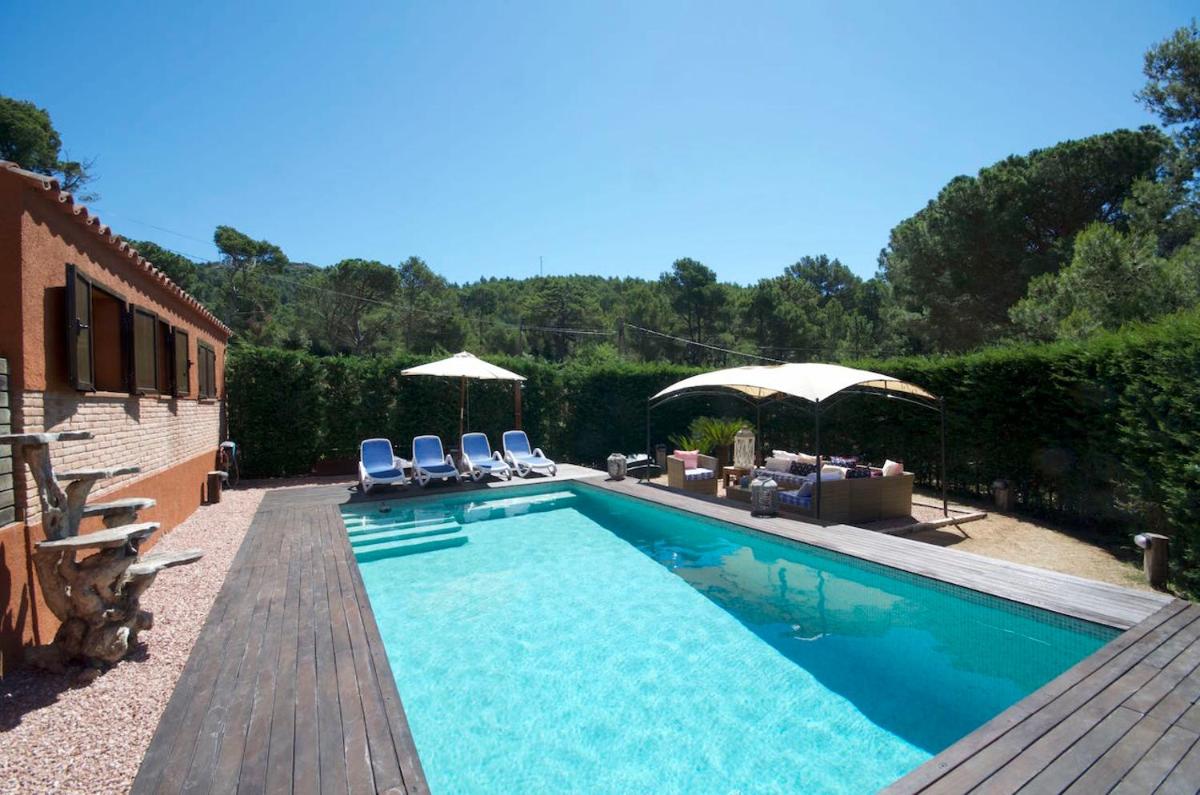 Villa with Private Pool photo 2