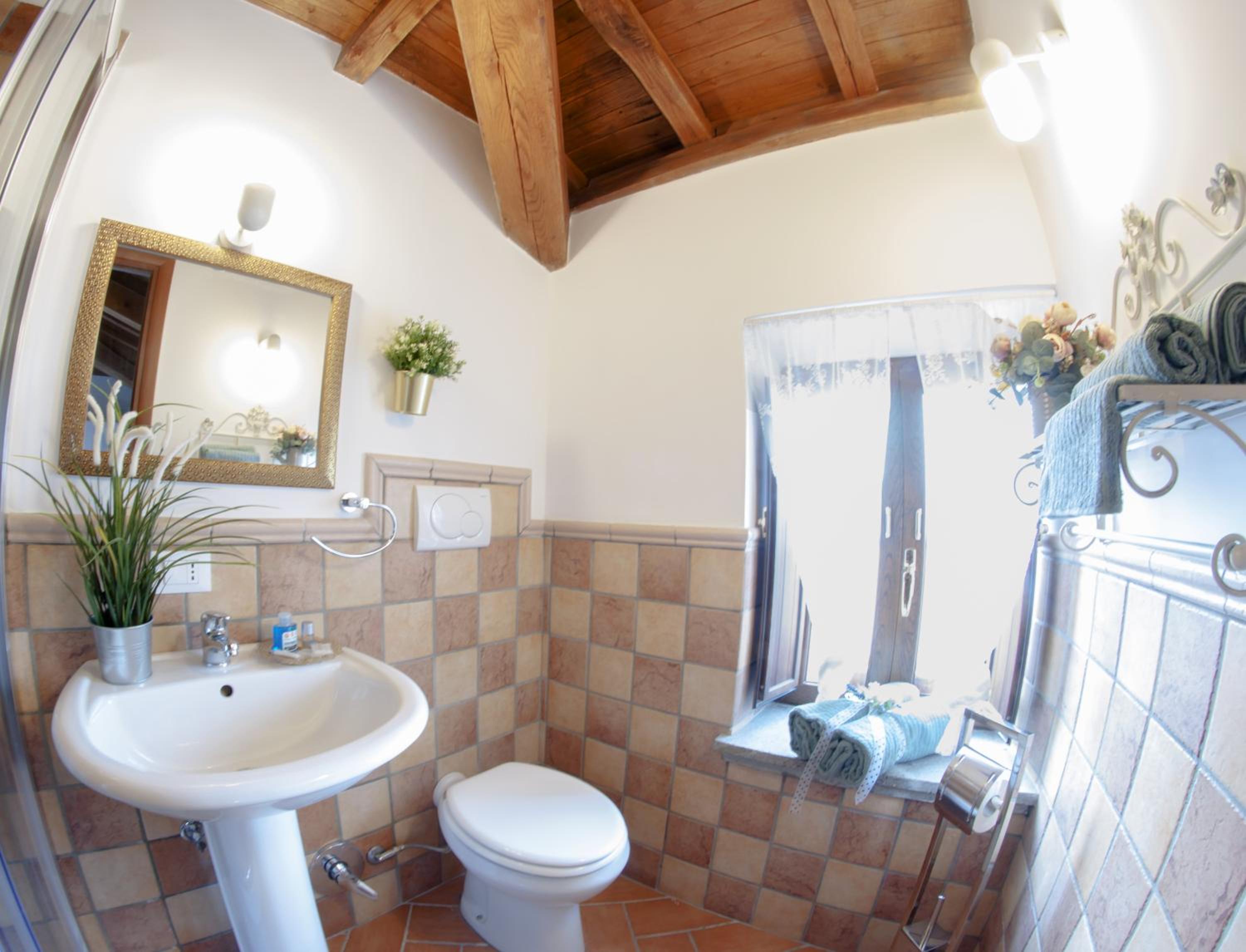 Apartment - Photo 46