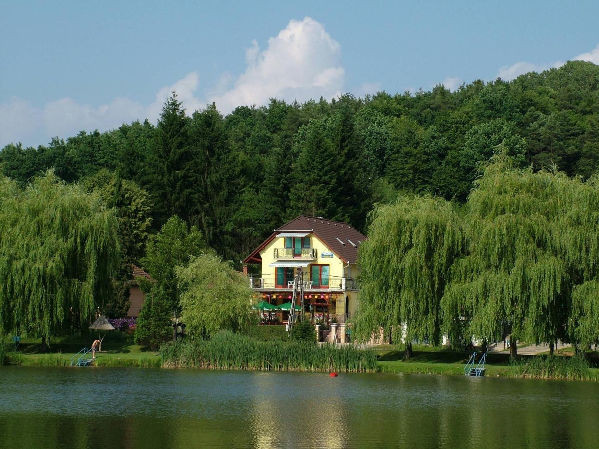 Apartment with Lake View photo 2