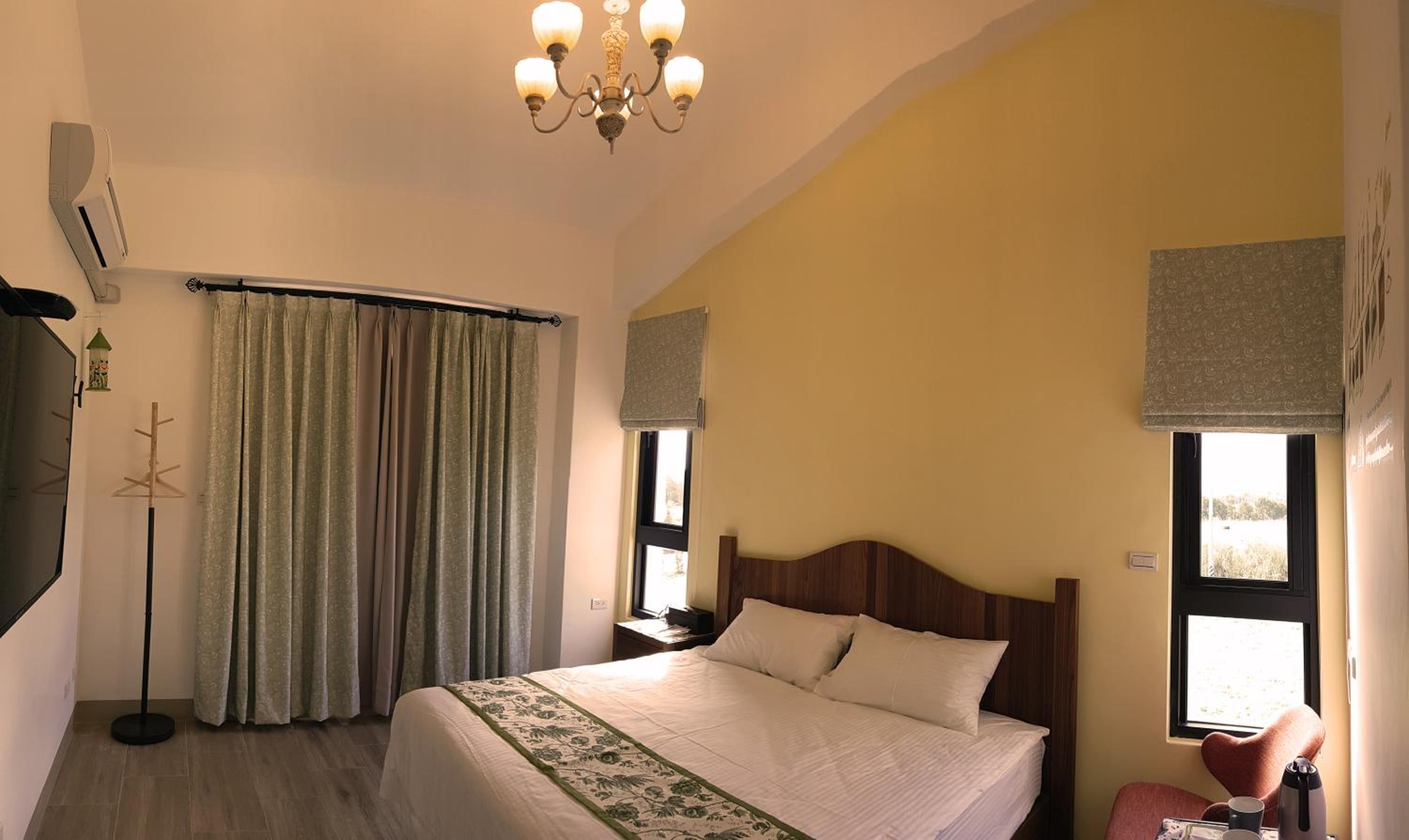 Standard Double or Twin Room photo 2