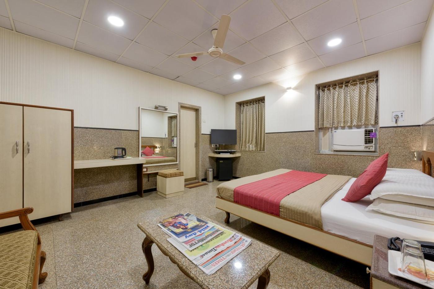 Super Deluxe Double Room