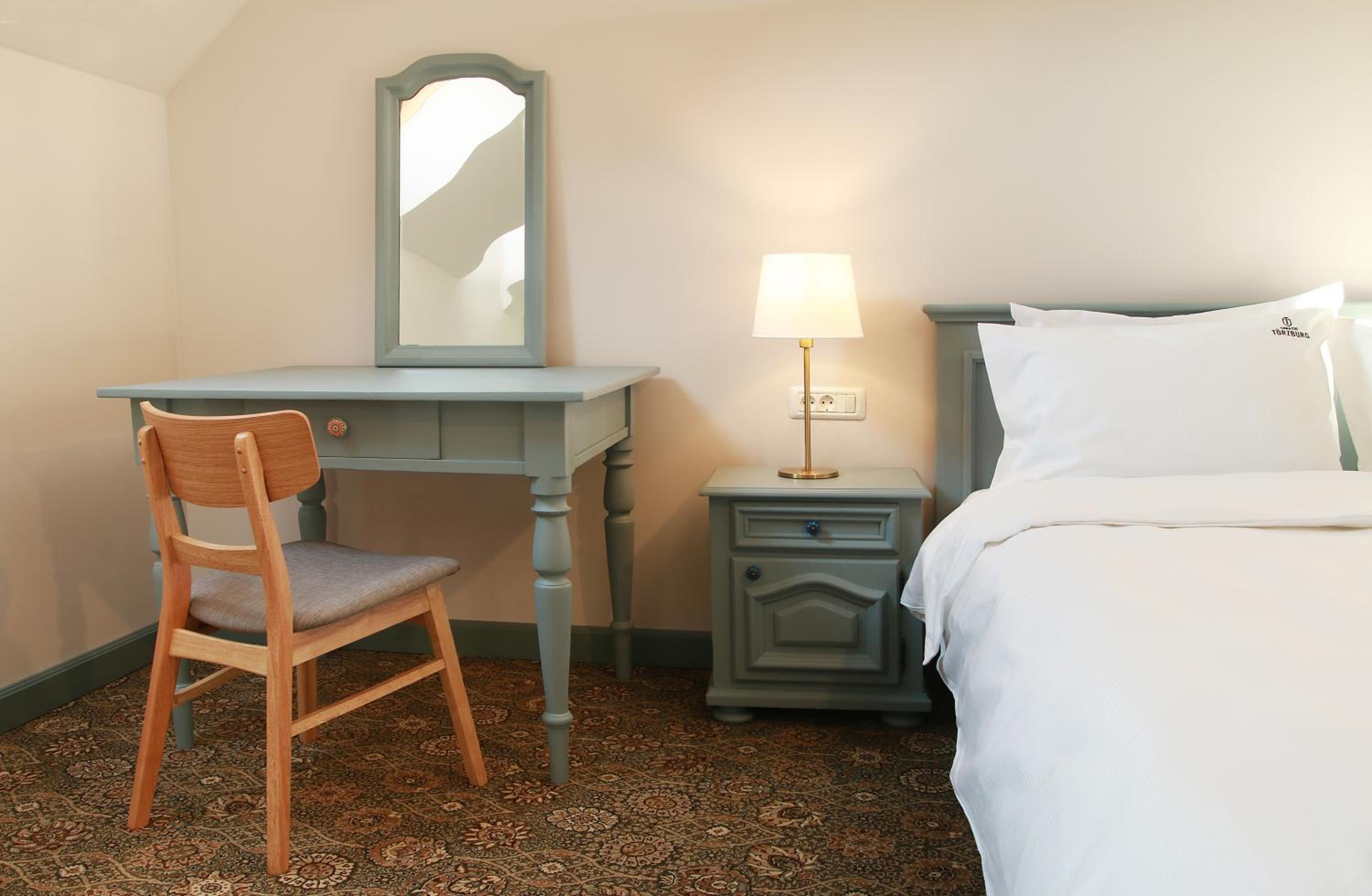 Deluxe Suite with Castle View photo 2