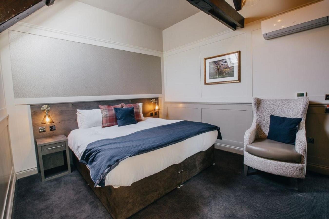Executive Double Room - Photo 7