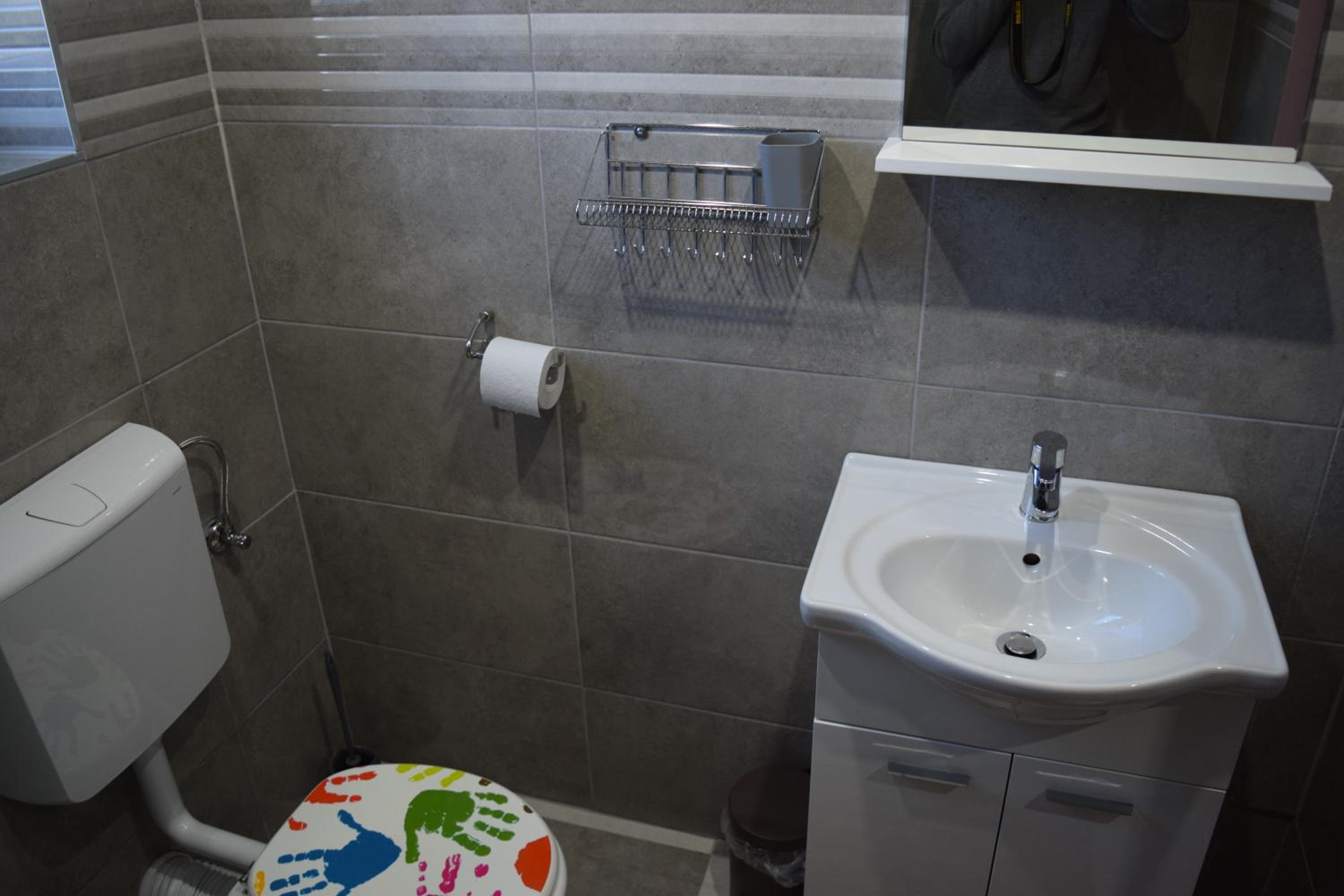 Apartment - Photo 30