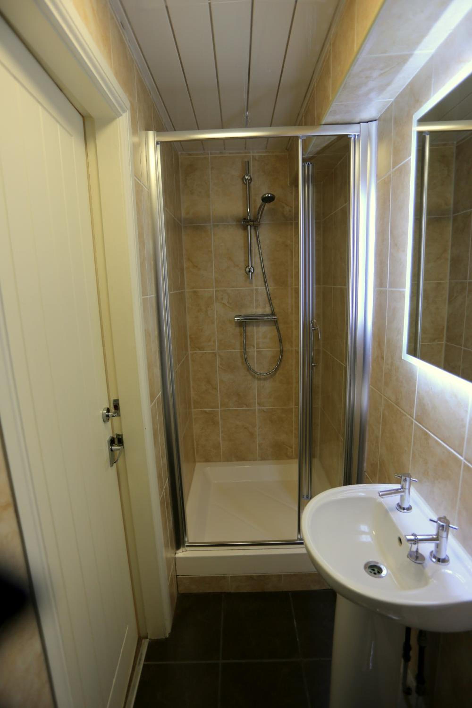 Premier Studio - Photo 10