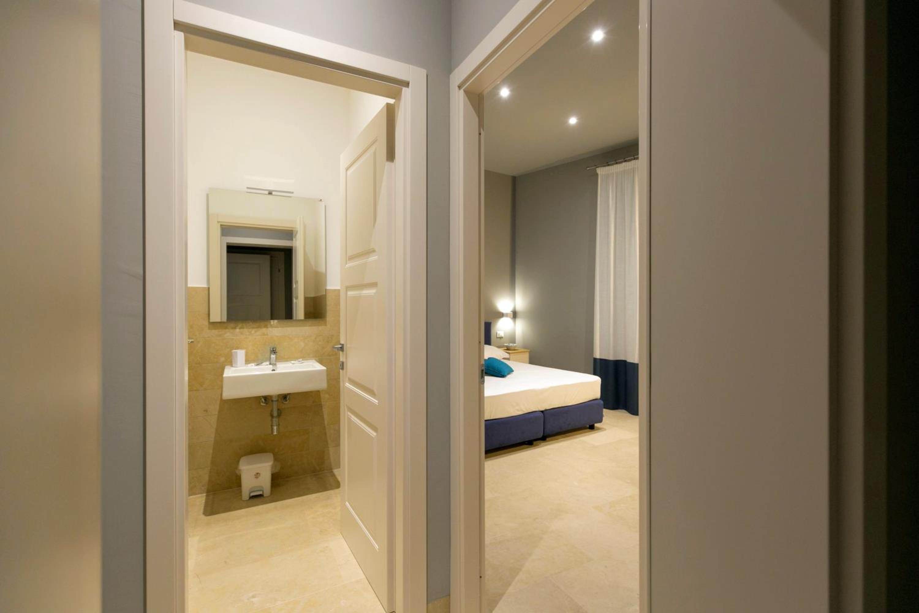 Superior Double Room photo 2