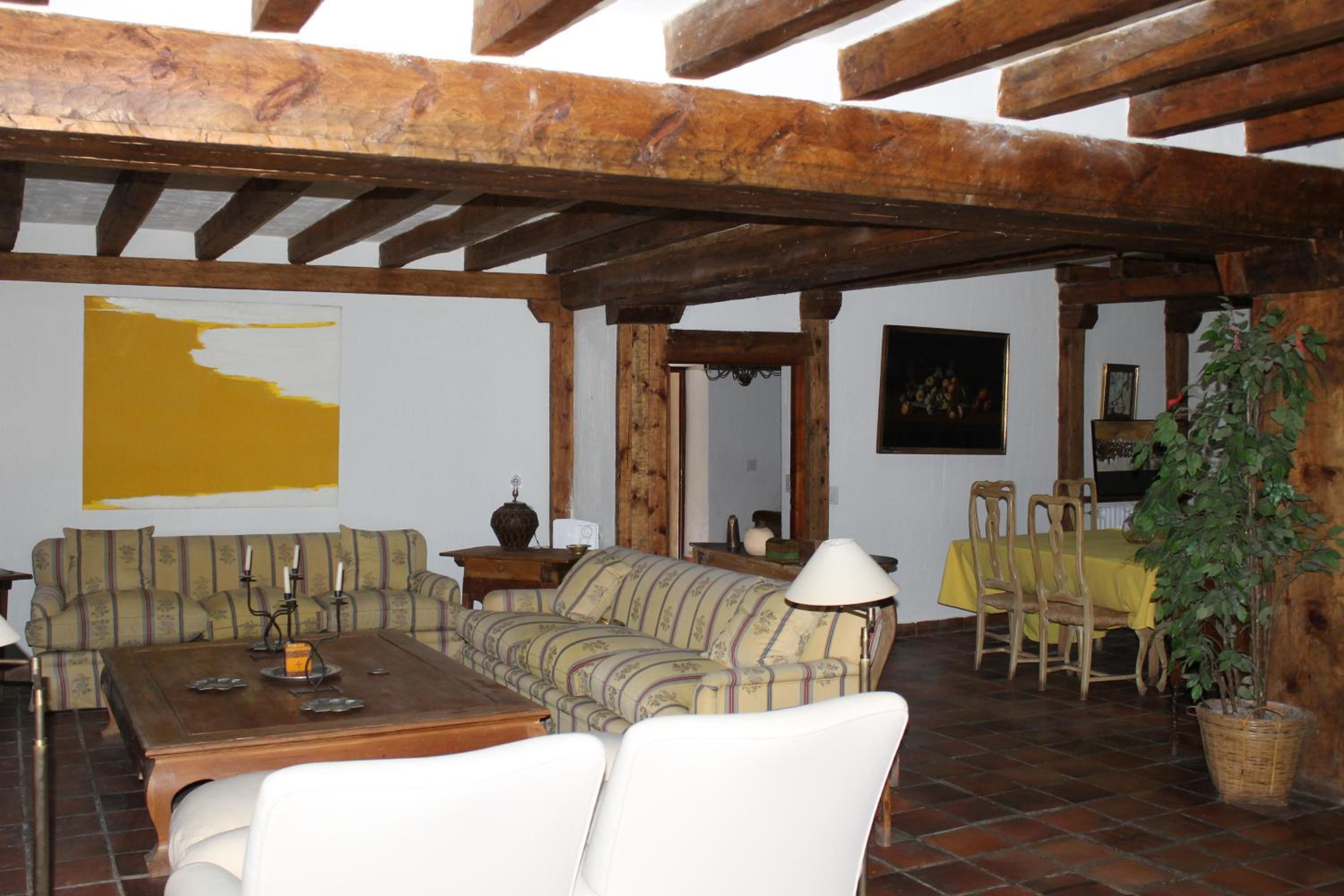 Casa de cinco habitaciones