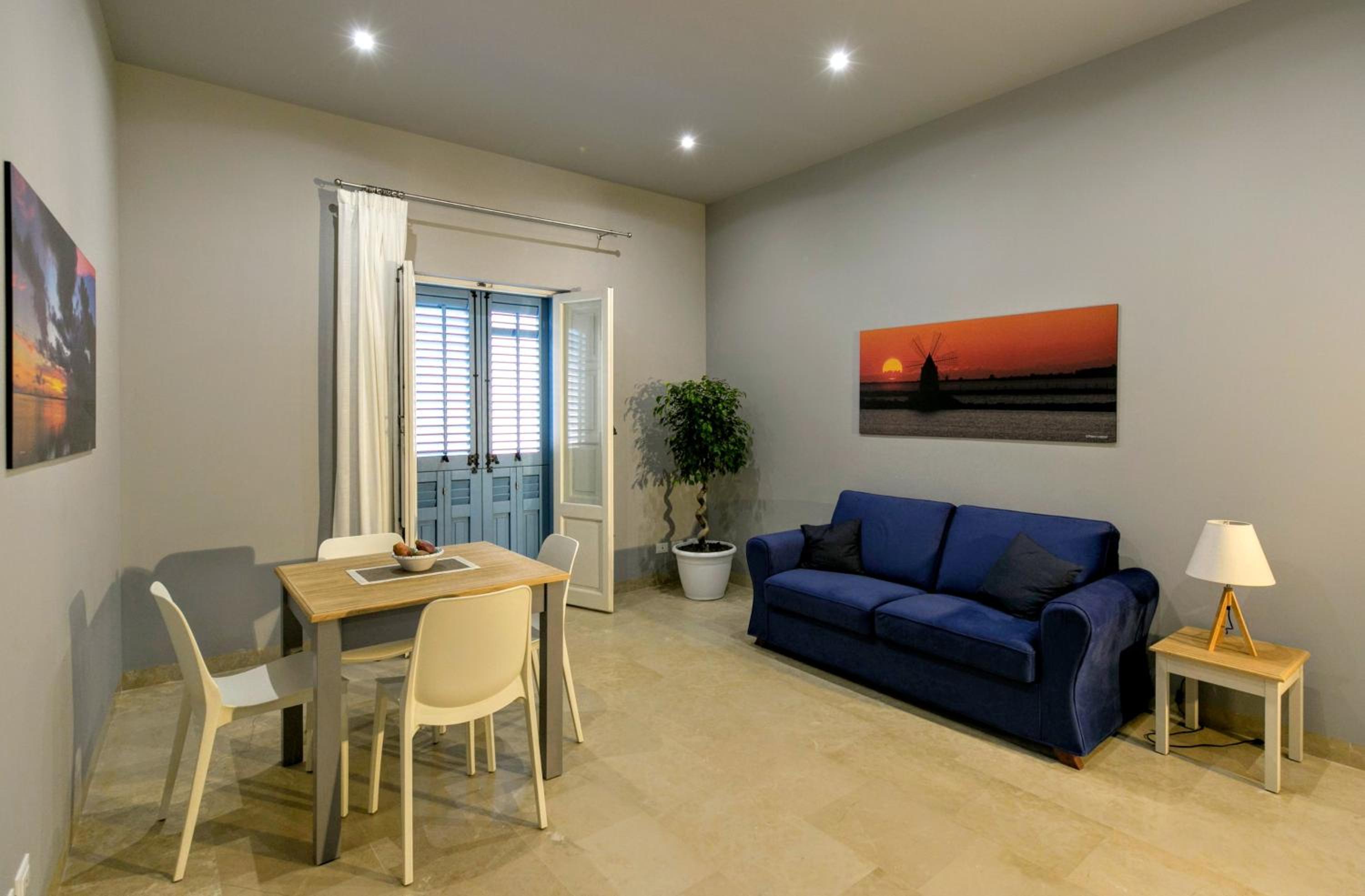 Deluxe Suite photo 1
