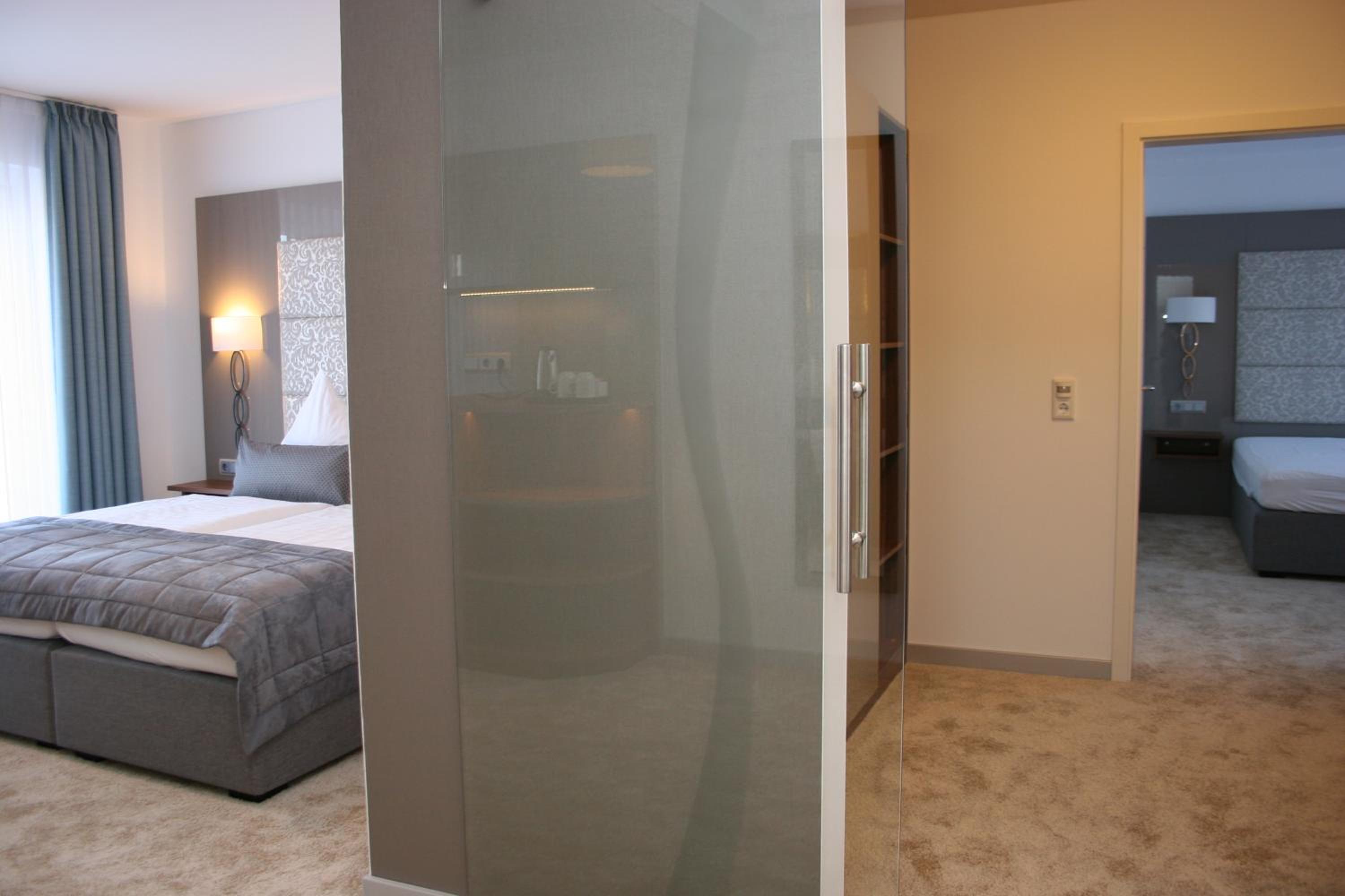 Suite with Balcony photo 2