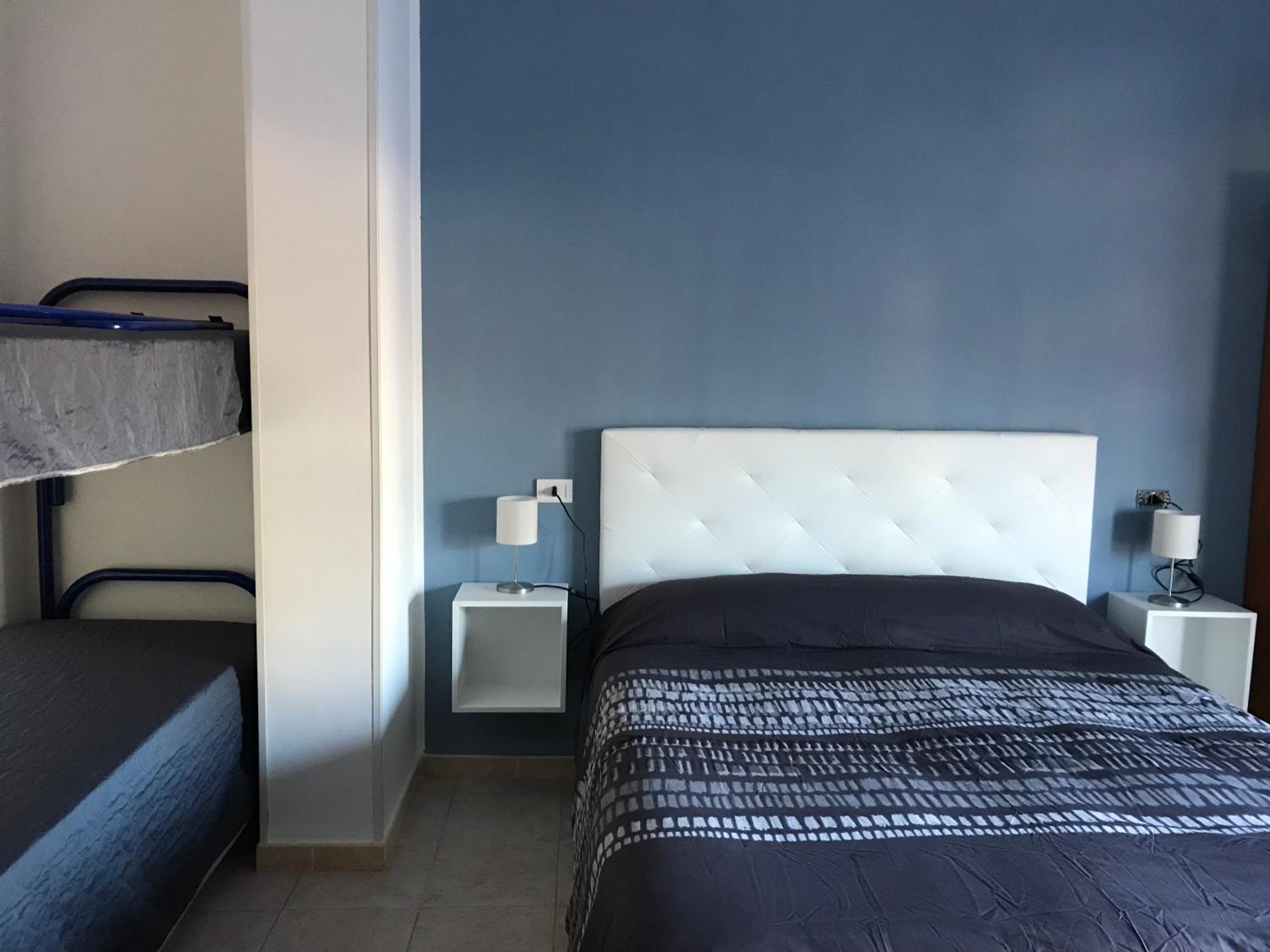 Quadruple Room - Photo 5