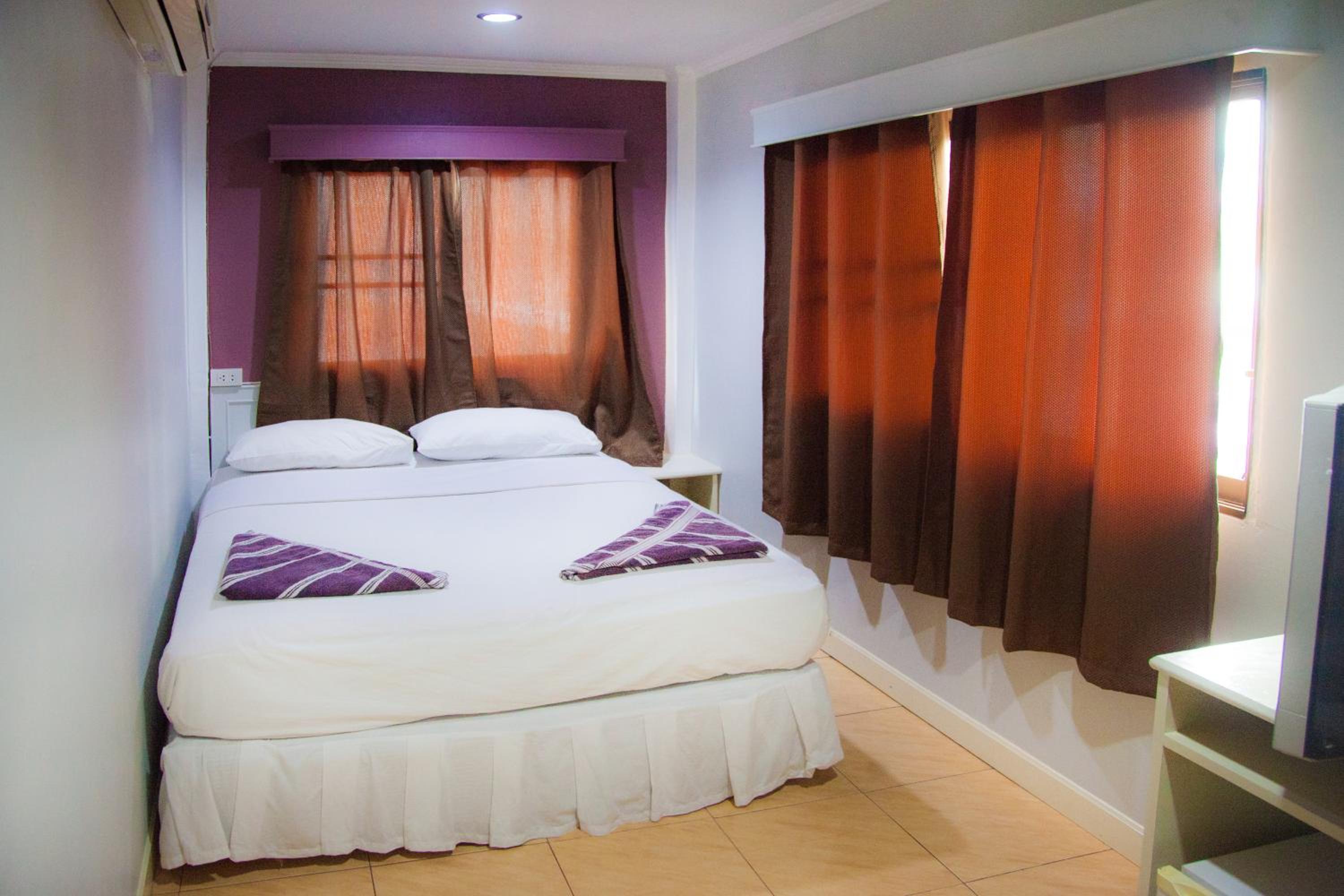 Standard Double Room - Photo 4
