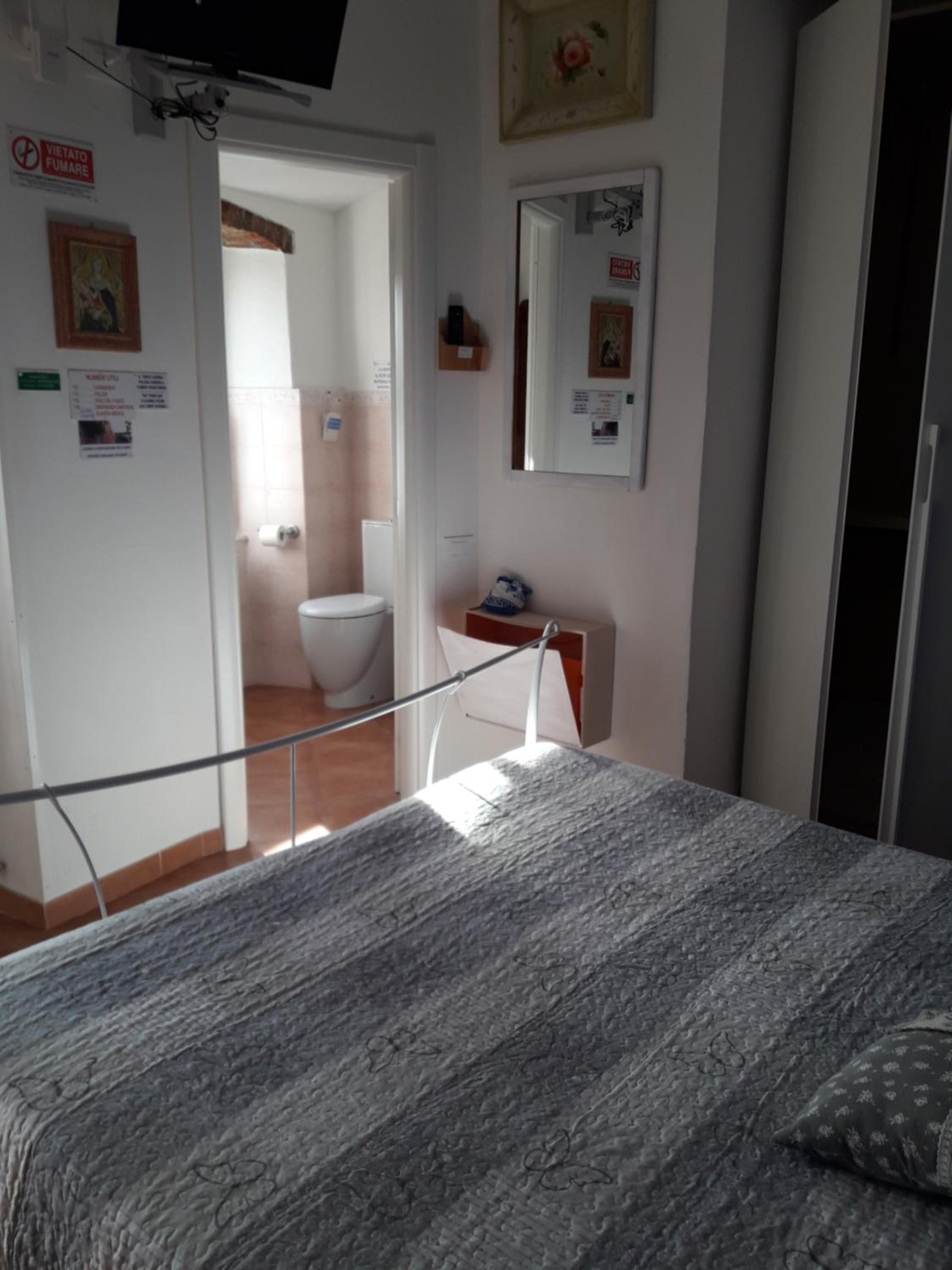 Classic Triple Room photo 2