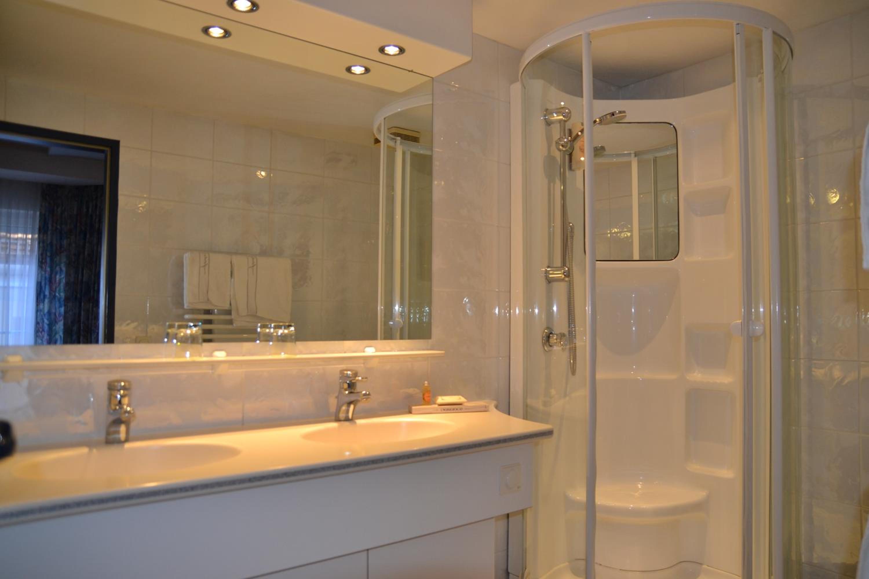 Comfort Double Room - Photo 12