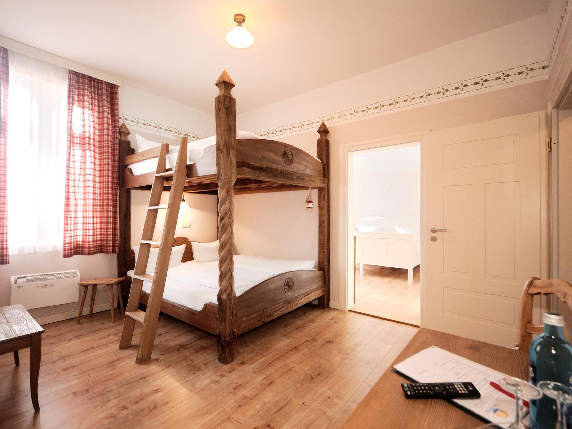 Classic Quadruple Room photo 1