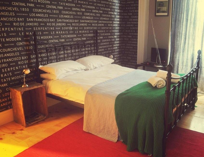 Deluxe Double Room with Shared Bathrooms photo 3