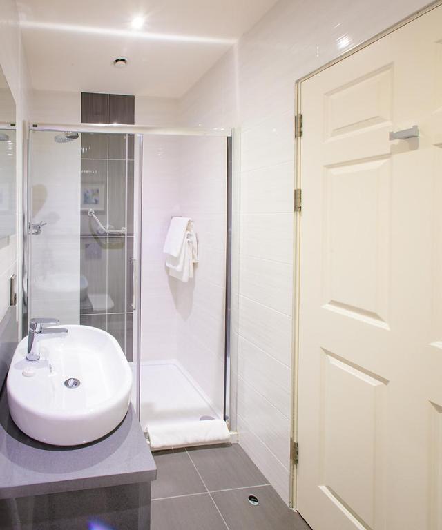 Double Room - Photo 2