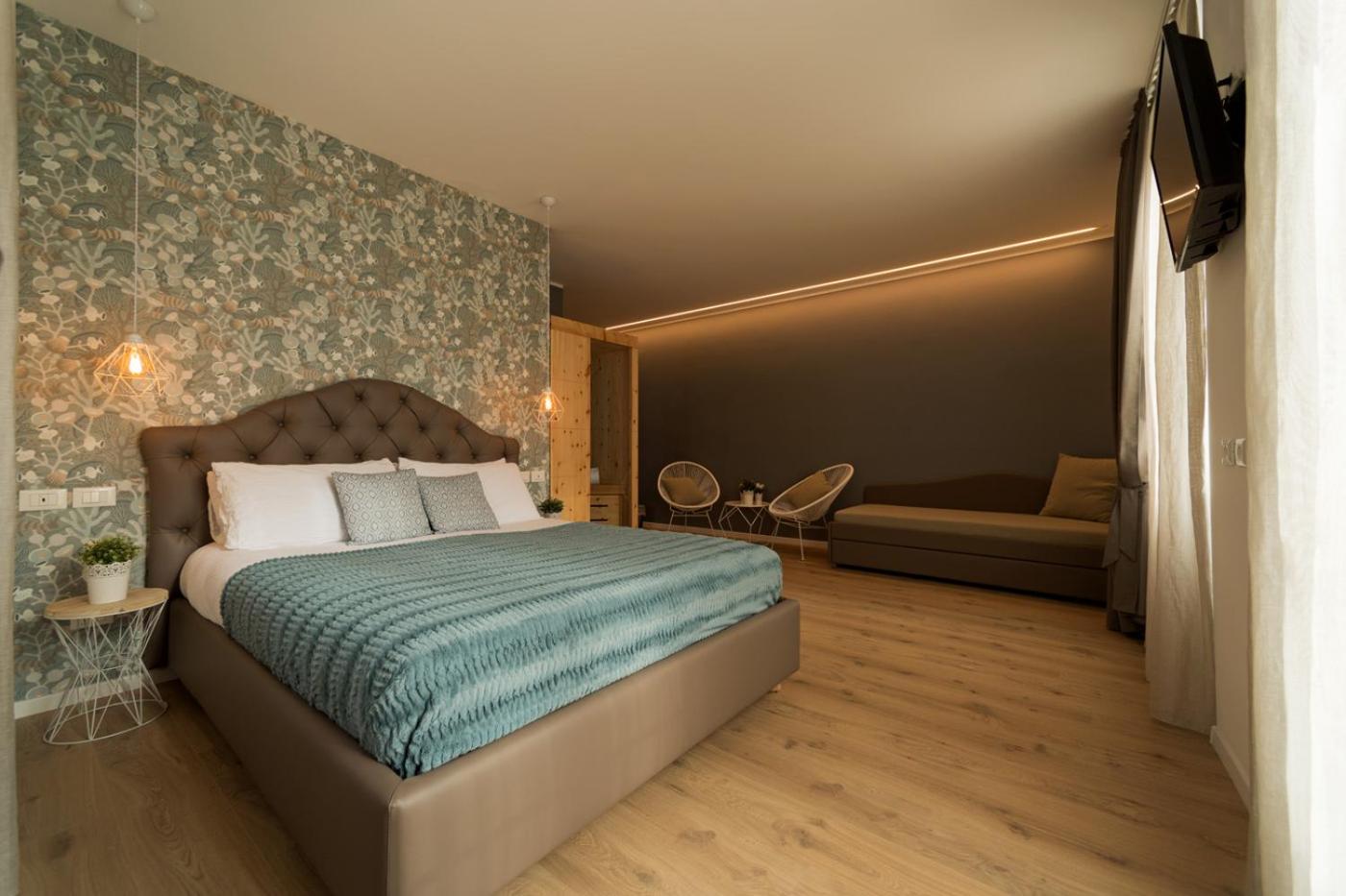 Suite with Sauna and Balcony photo 1