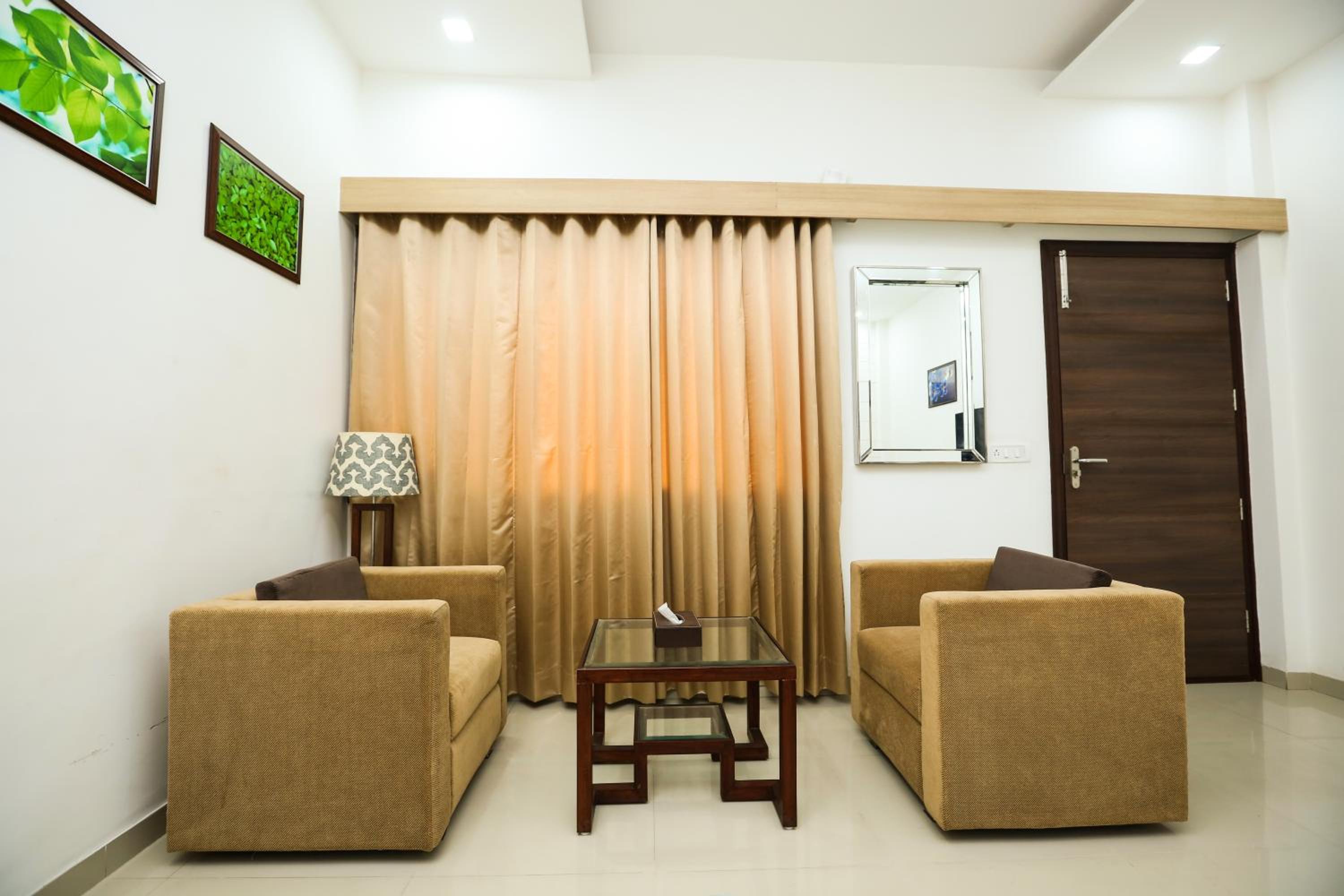 King Room with Garden View - Photo 1