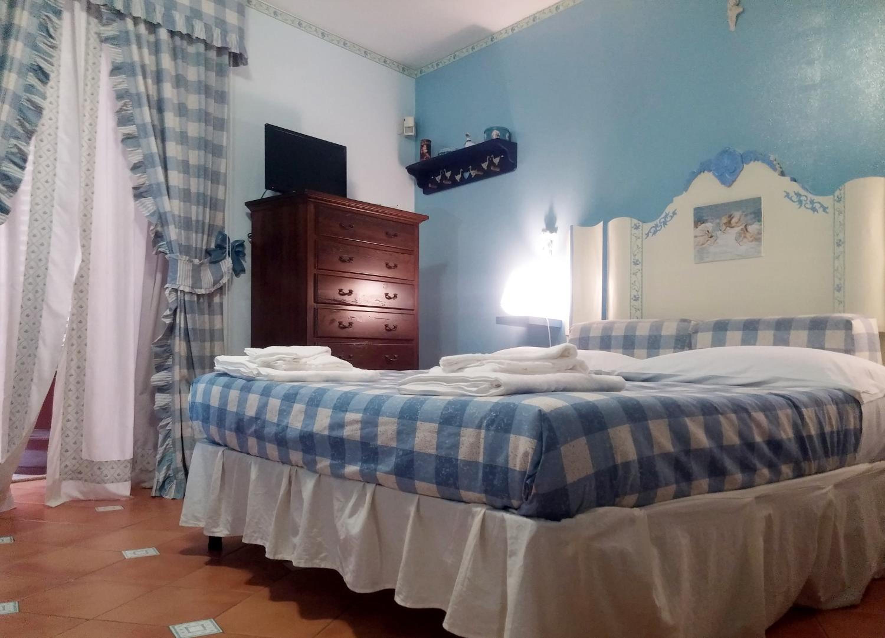 Camera Tripla con bagno privato