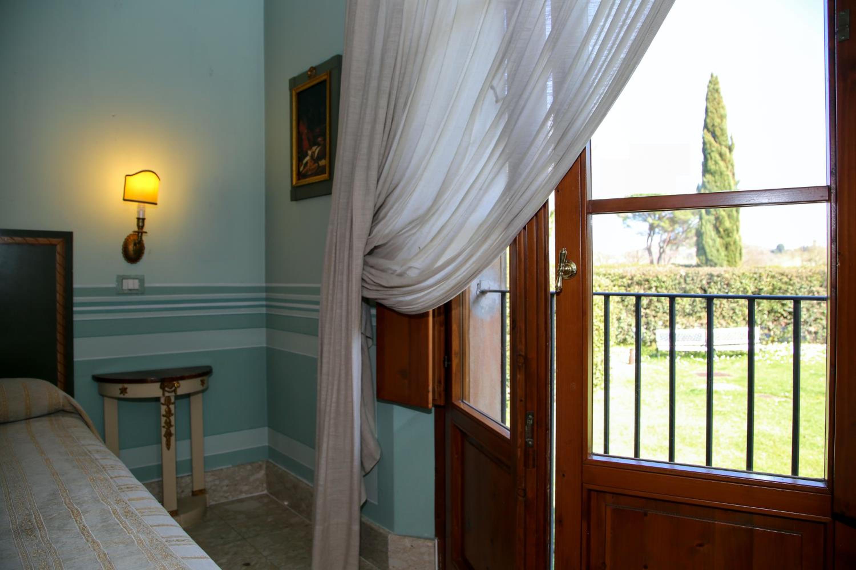 Triple Room photo 3