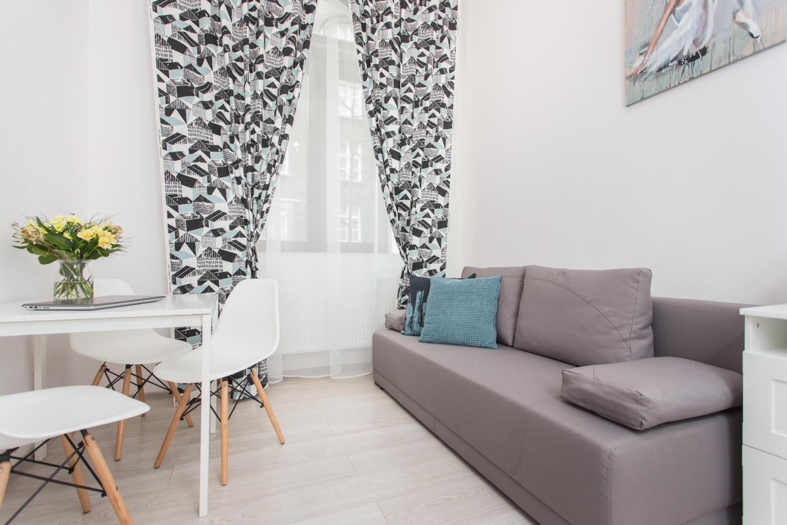 Apartment - Split Level photo 1