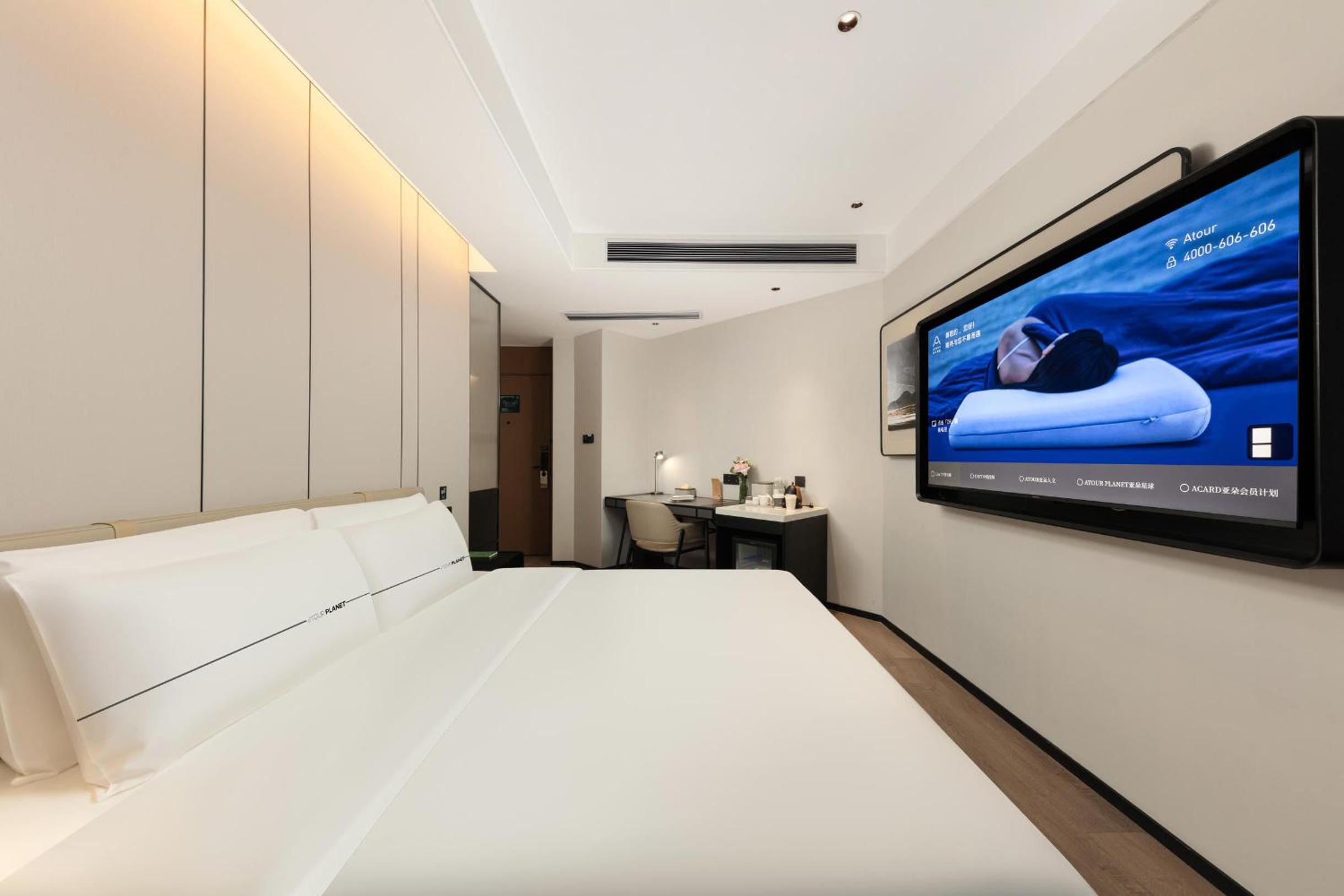 Elegant Double Room photo 1