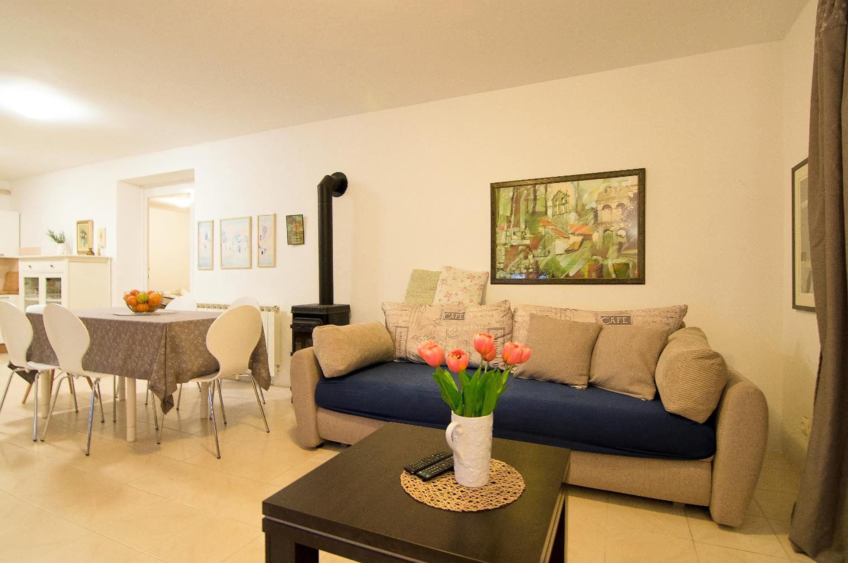 Three-Bedroom Apartment with Terrace and Garden View