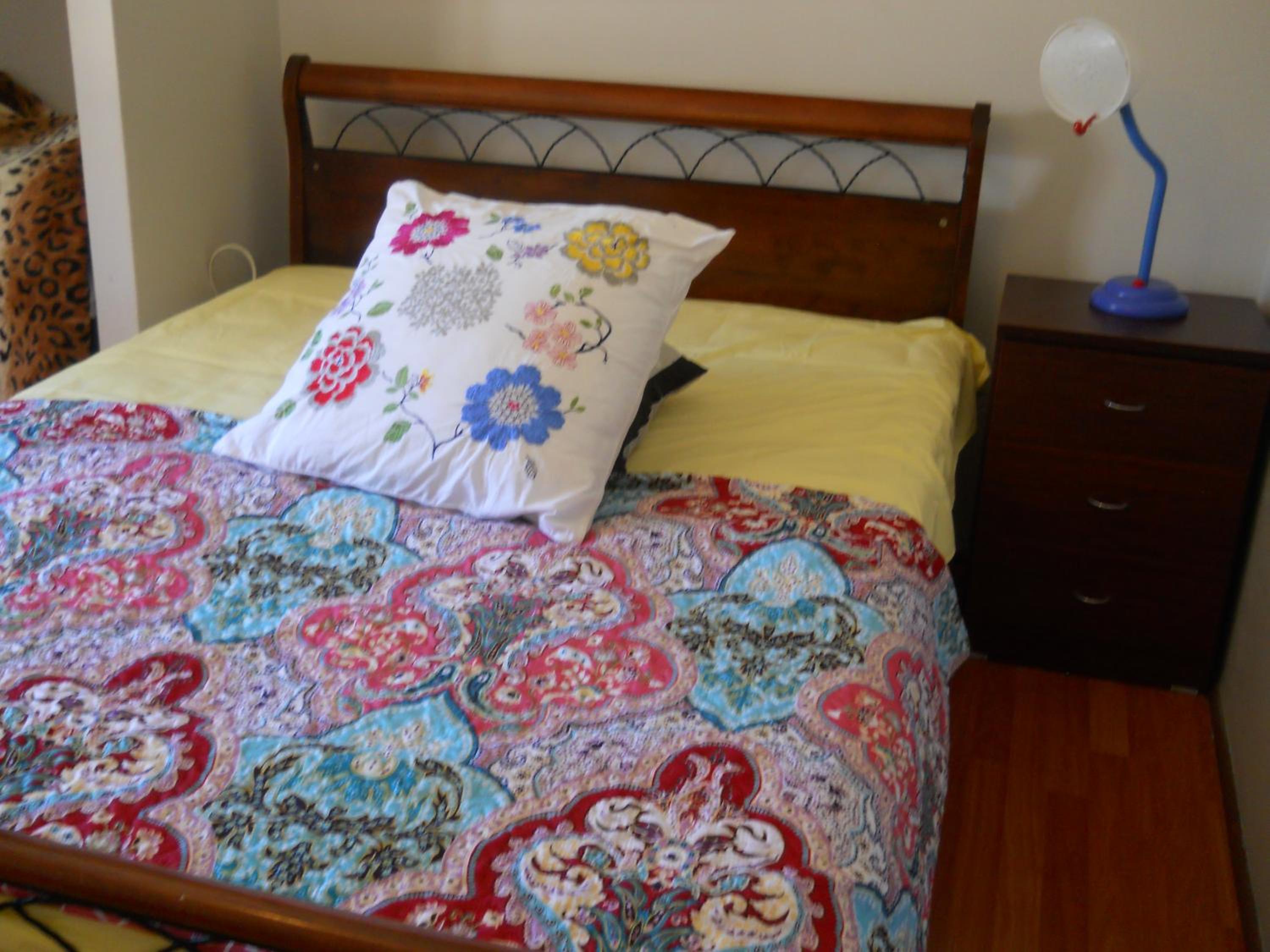 Queen Room photo 1